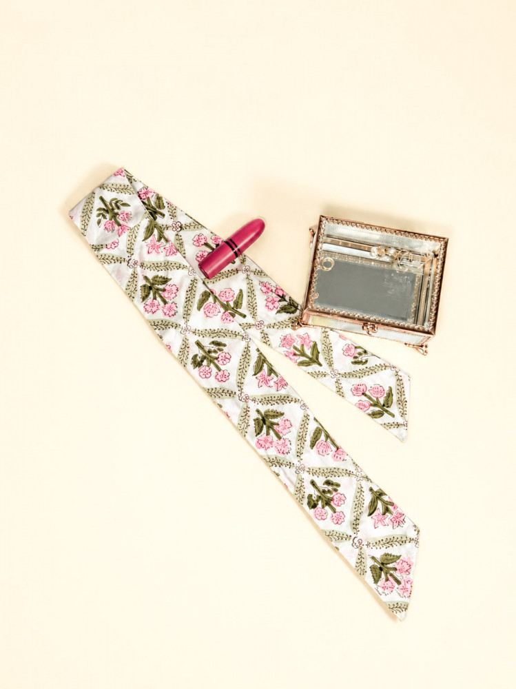 Image of Ribbon Twilly