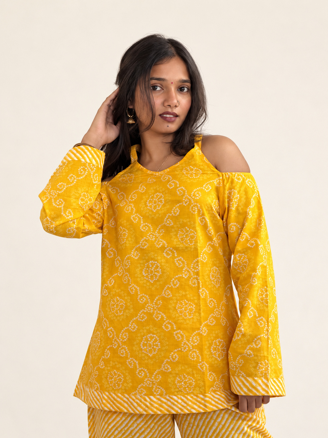 Yellow bell bottom set