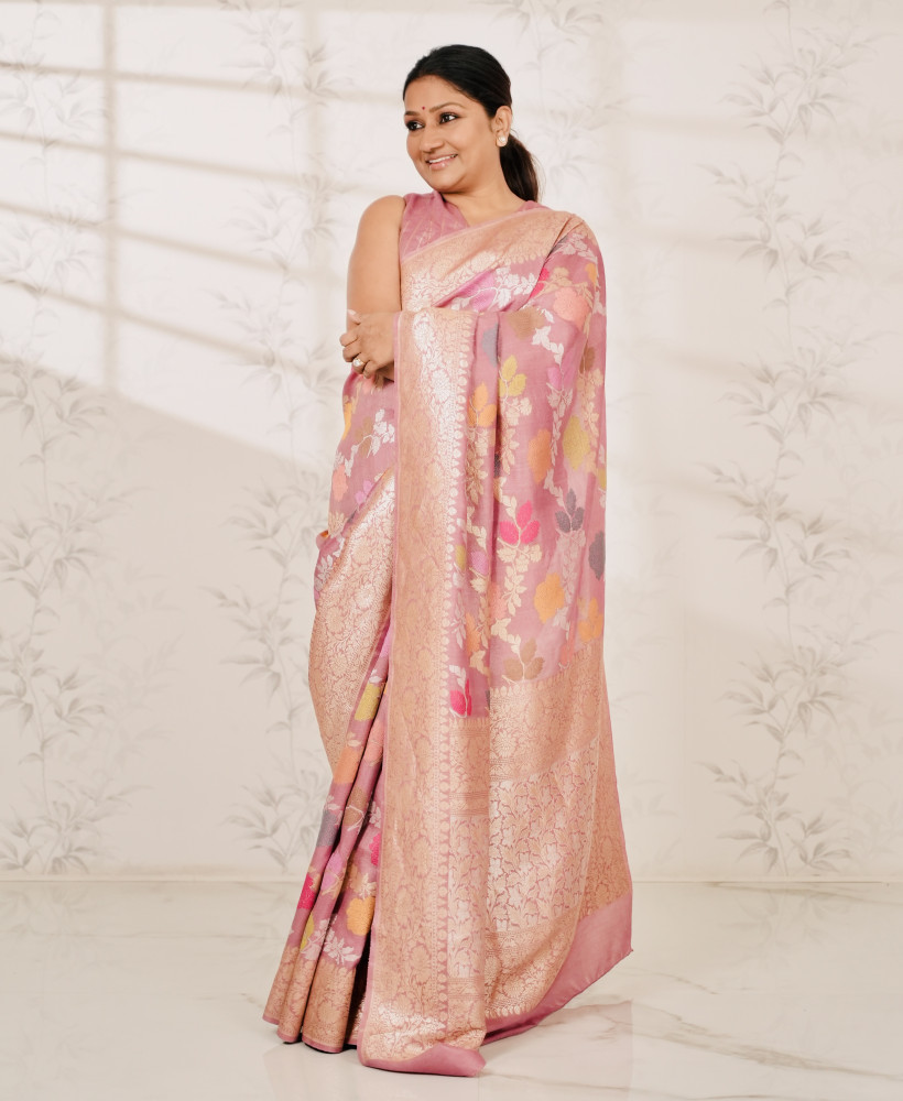 How To Get Extra Pleats In A Saree | Dolly Jain&#039;s Saree Draping Tricks