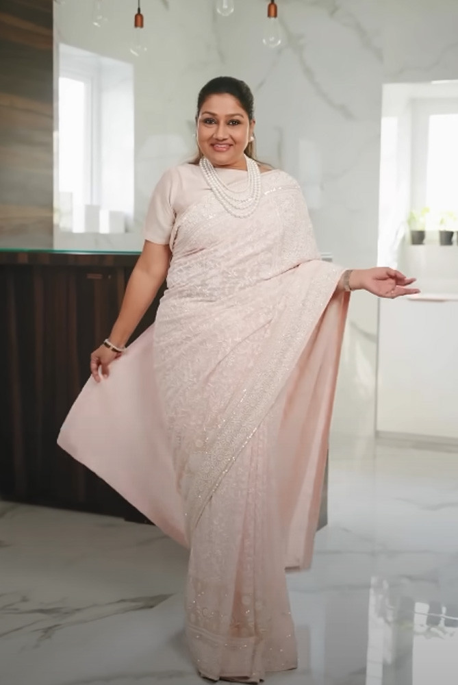 Chikankari Lucknavi Saree Draping by Dolly Jain