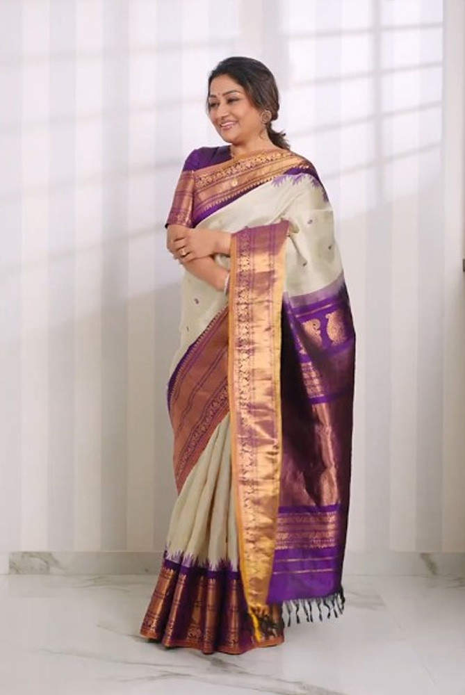 Dolly Jain’s Guide to Draping Gadwal Silk Sarees