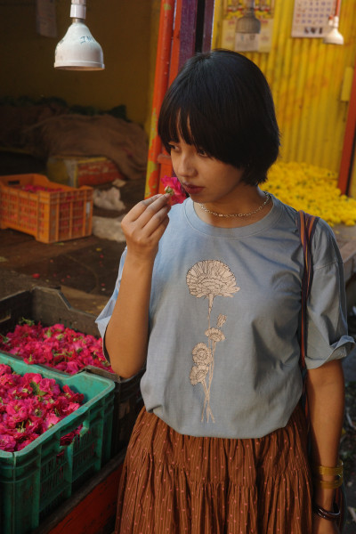 Gulistan T-shirt- Indigo Blue