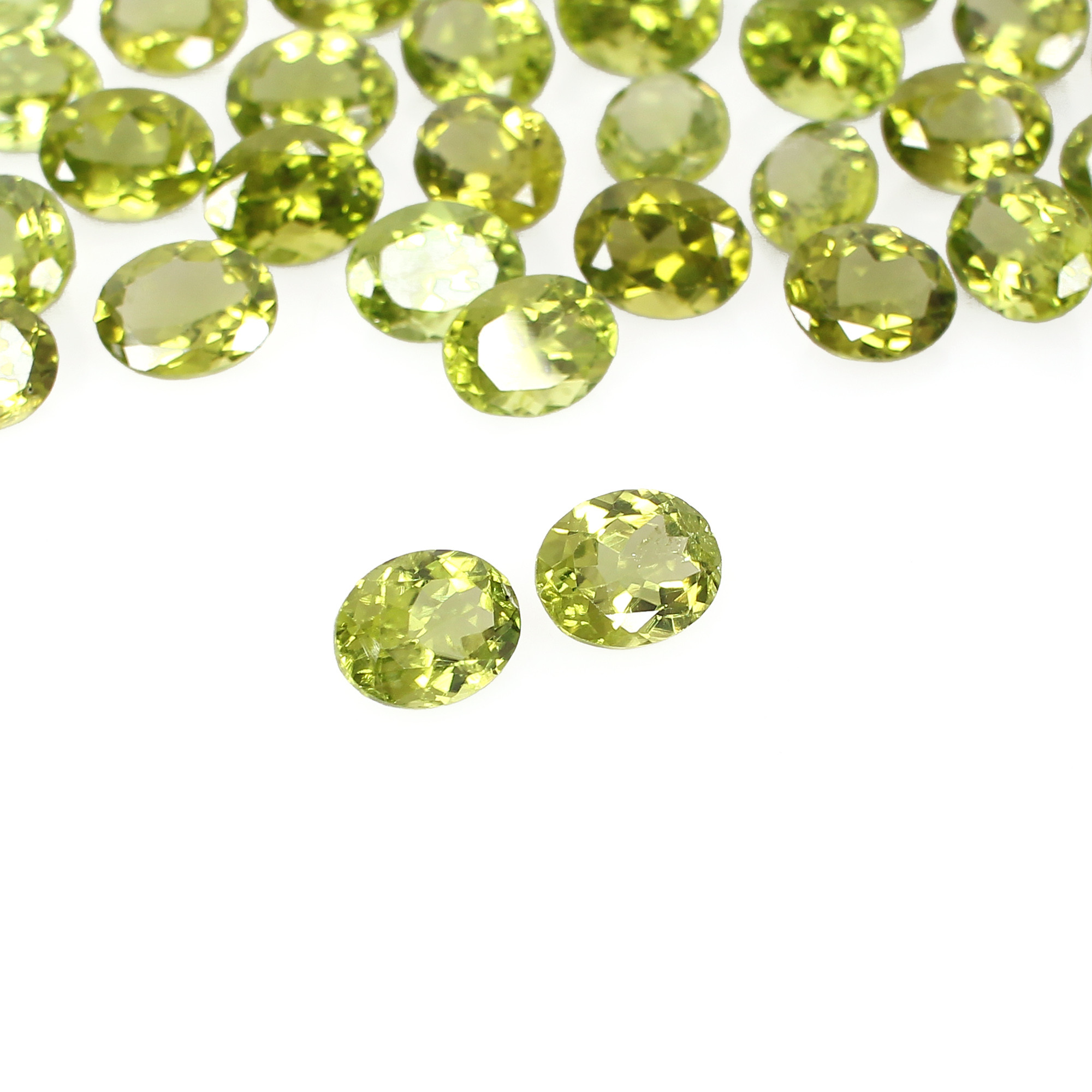 Customizable Size 211 Cts Polished 9x7mm Oval Cut Natural Peridot Crystal Loose Gemstone for Jewelry Necklace Making