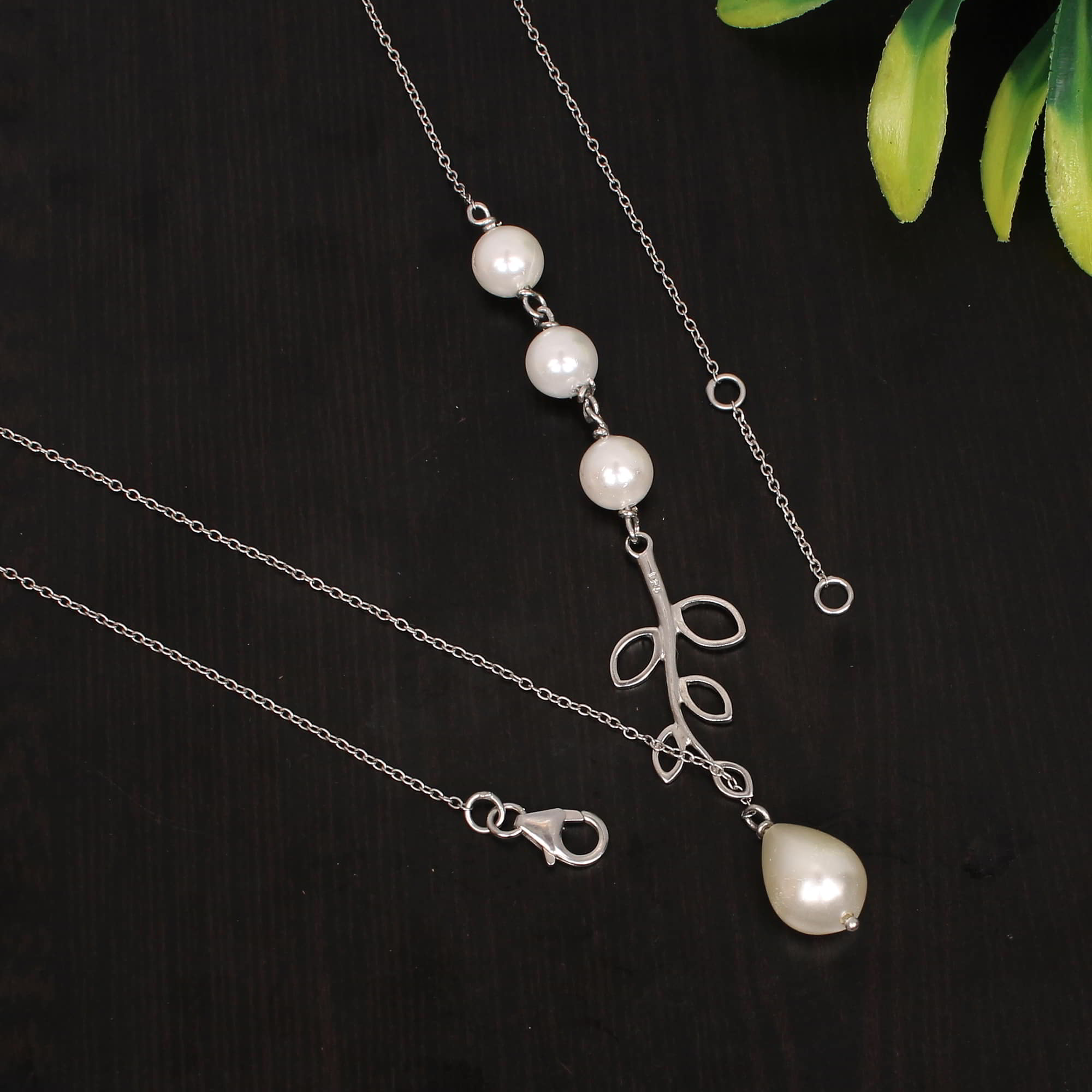 Leaf Design Pearl Necklace Silver Necklace Jewelry