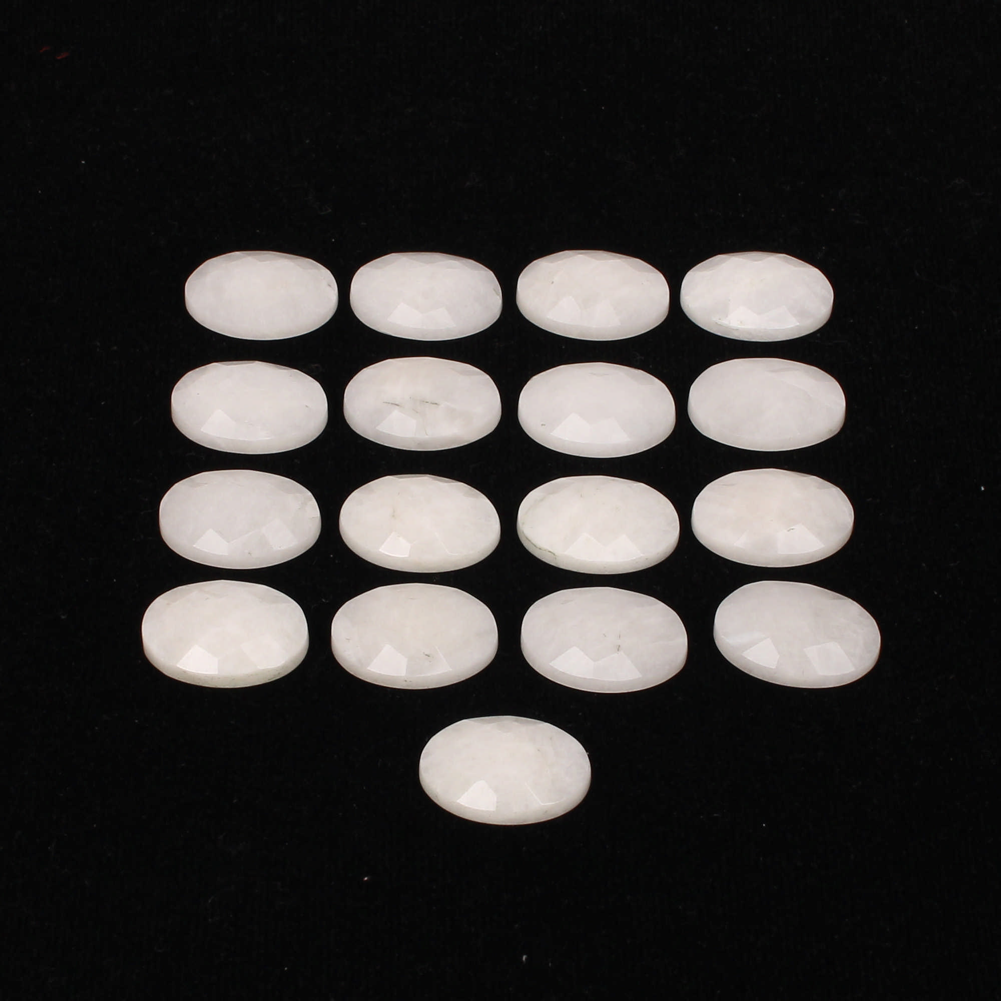 17Pes White King Agate 13X18mm Oval Checker Cut 15100Cts