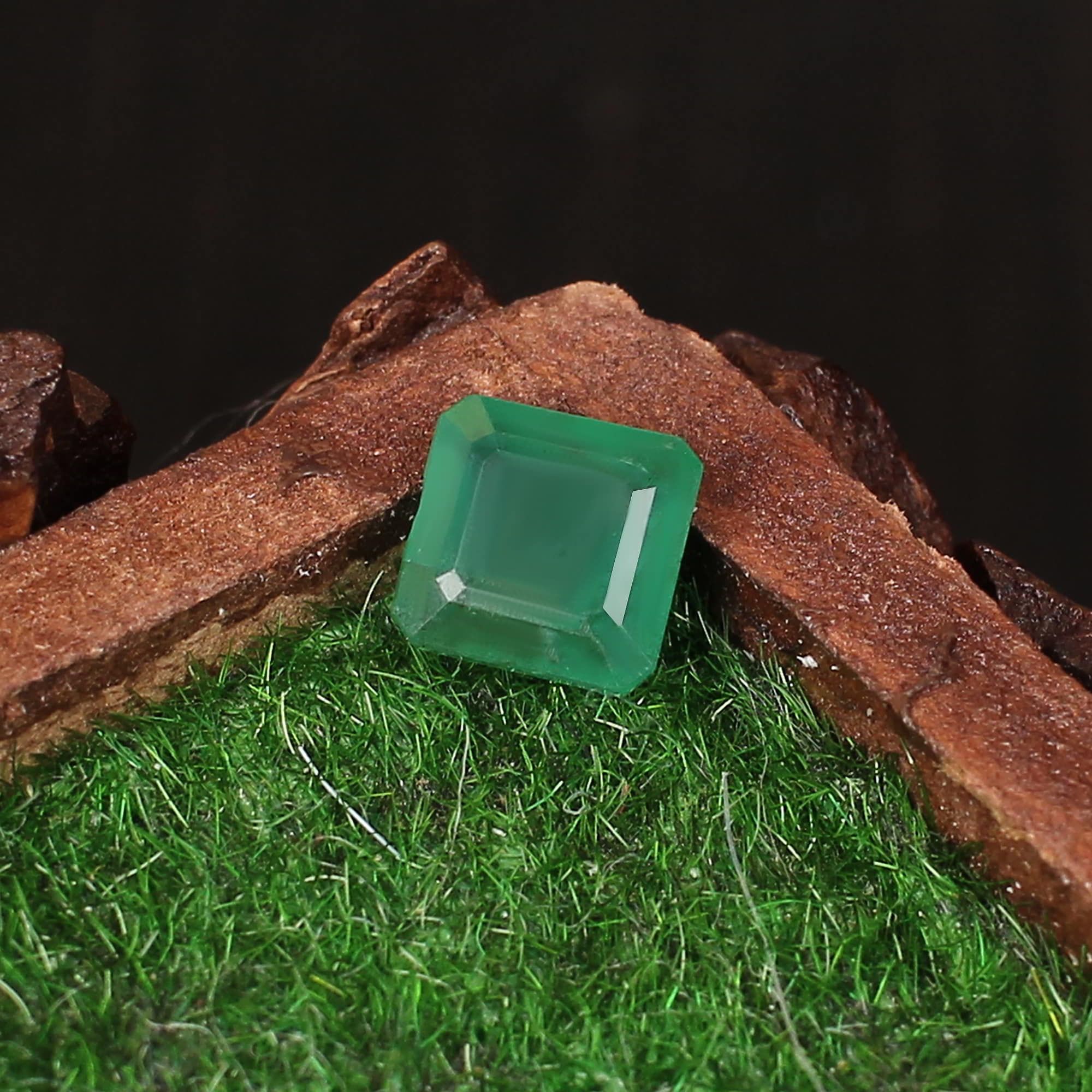 Natural Zambian Emerald Square Cut 5cts