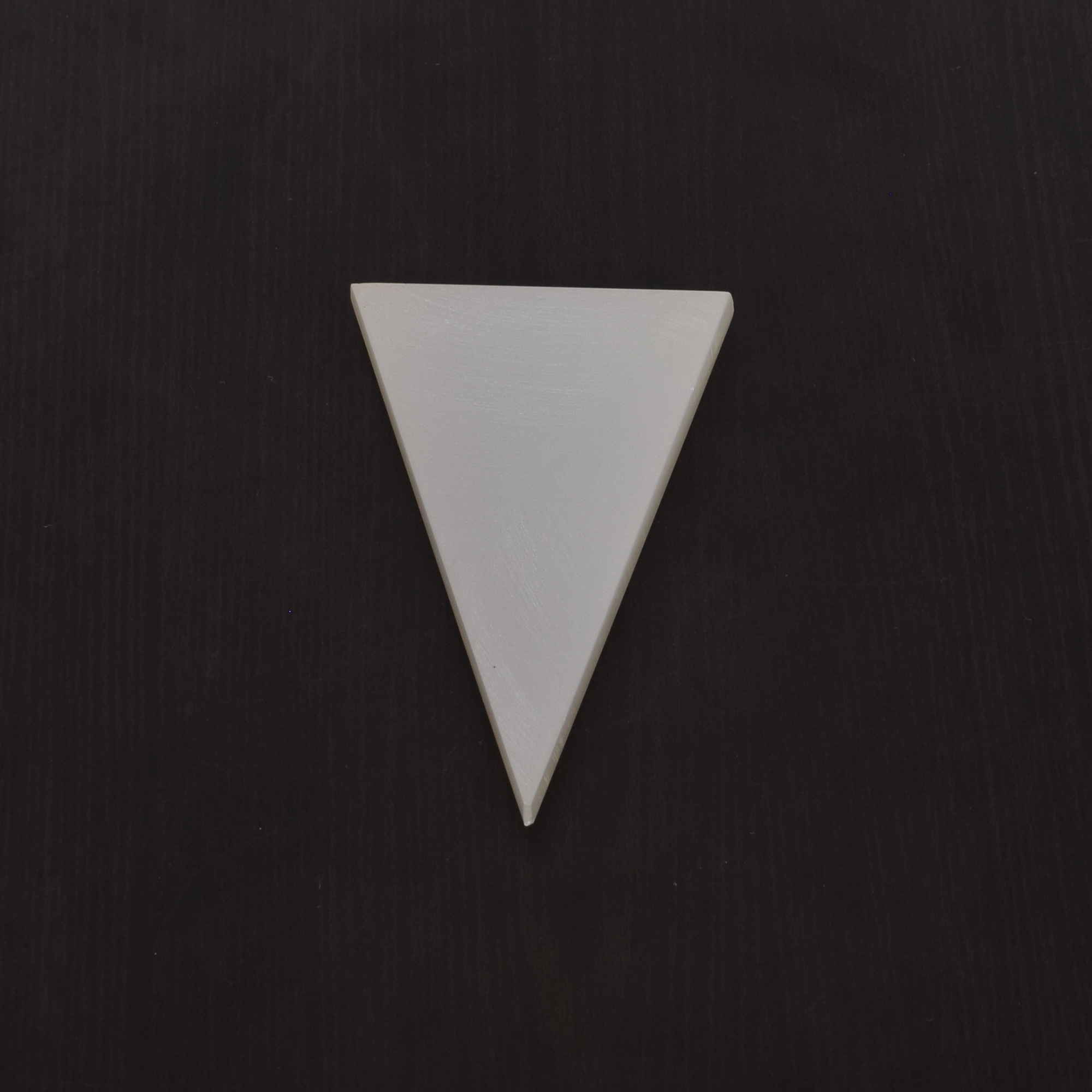 1 Piece Natural White Druzy 55X38mm Flat Triangle 8275 Ct Loose Gemstone