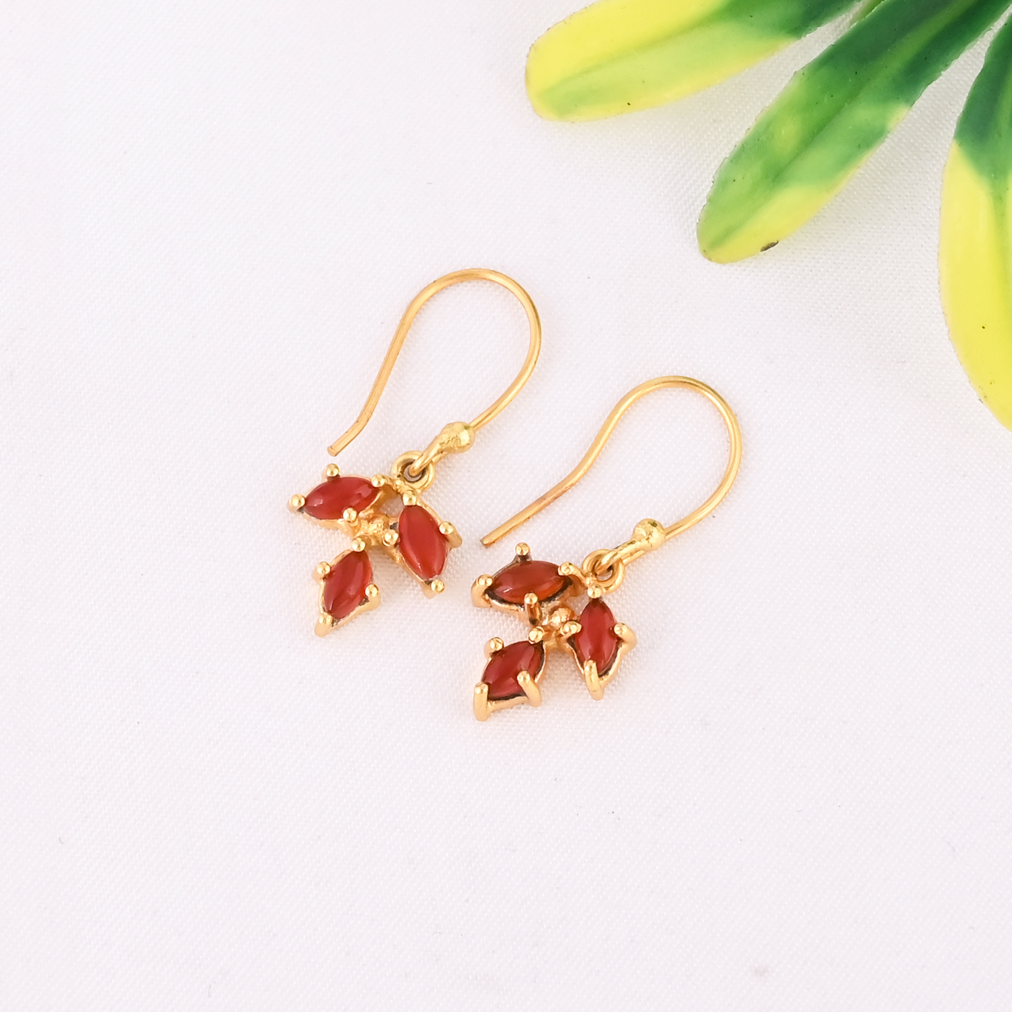 Natural Red Onyx Gemstone 925 Sterling Silver Stylish Minimalist Drop Gold Plated Earrings