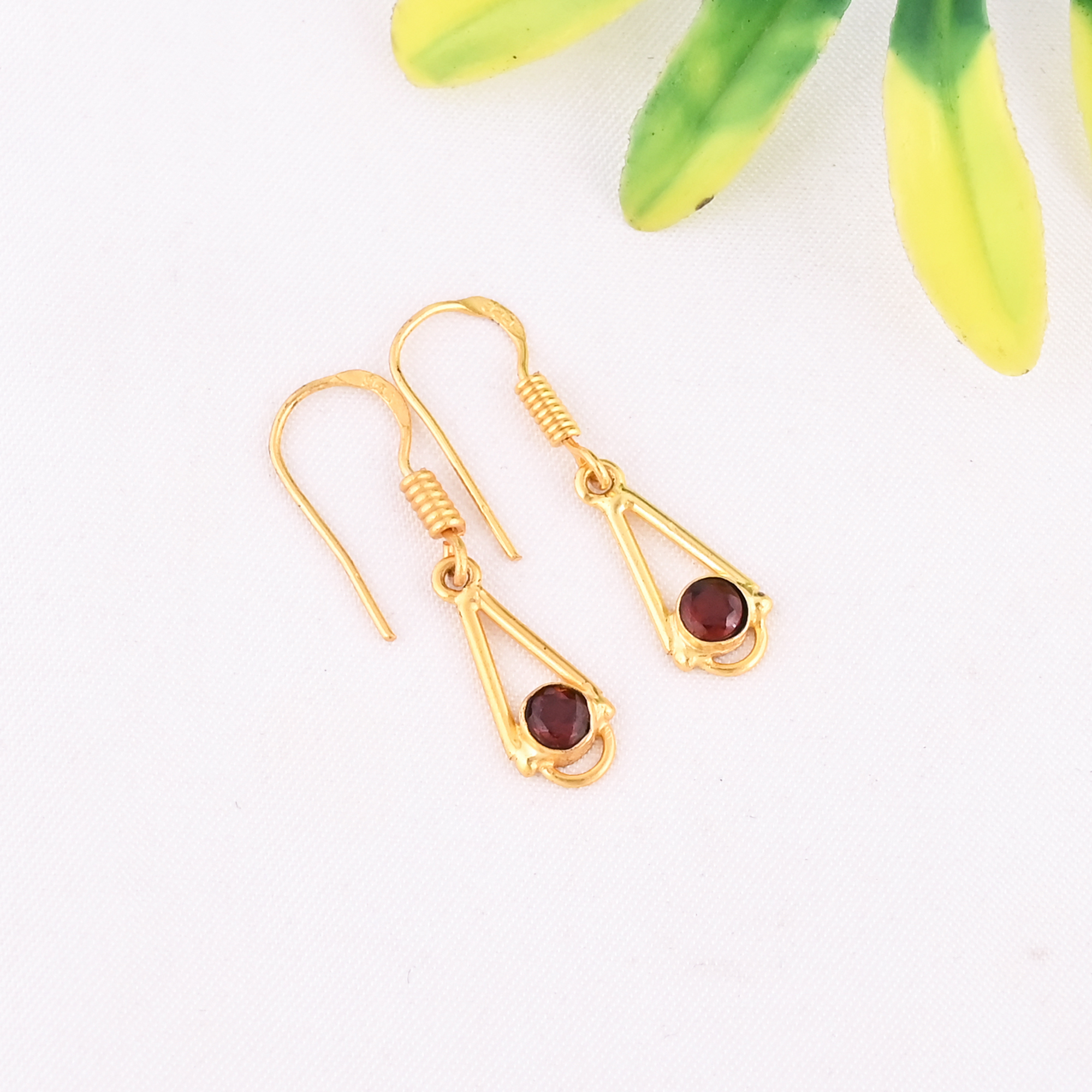 Natural Garnet Gemstone 925 Sterling Silver Minimalist Drop Gold Plated Earring for Women