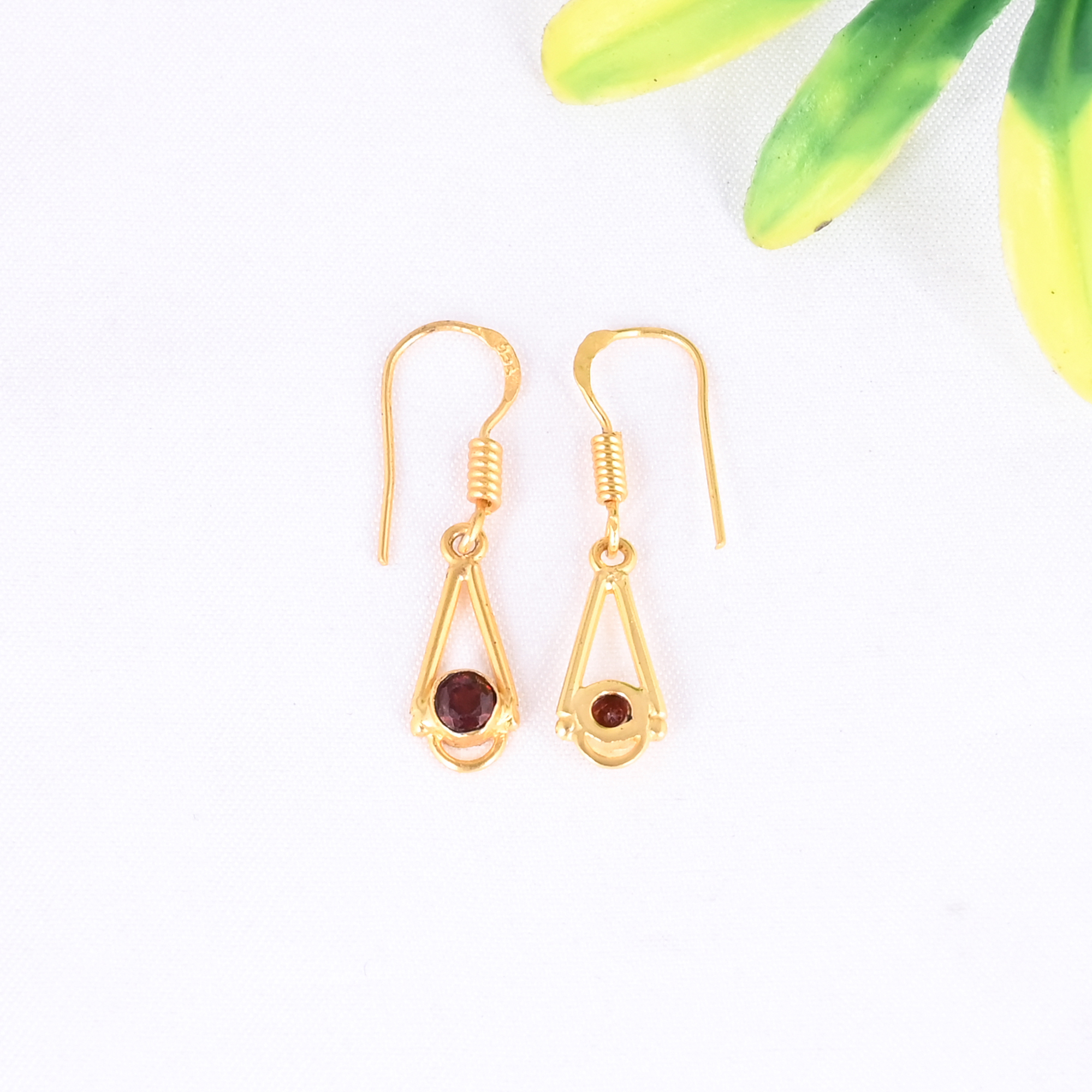 Natural Garnet Gemstone 925 Sterling Silver Minimalist Drop Gold Plated Earring for Women