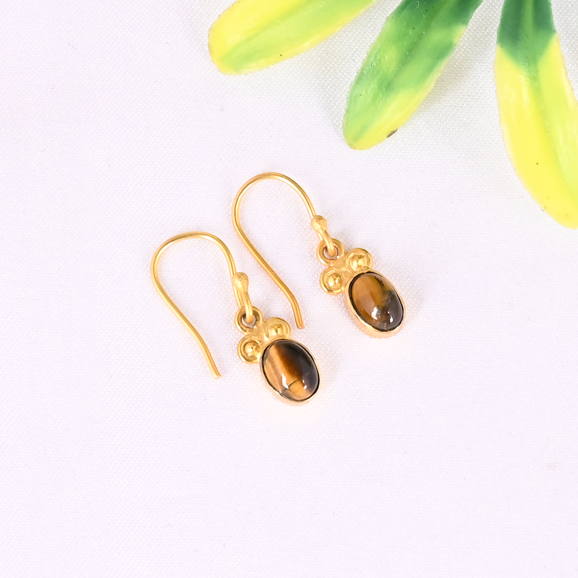 Natural Tiger Eye Gemstone 925 Sterling Silver Stylish Minimalist Gold Plated Drop Earrings