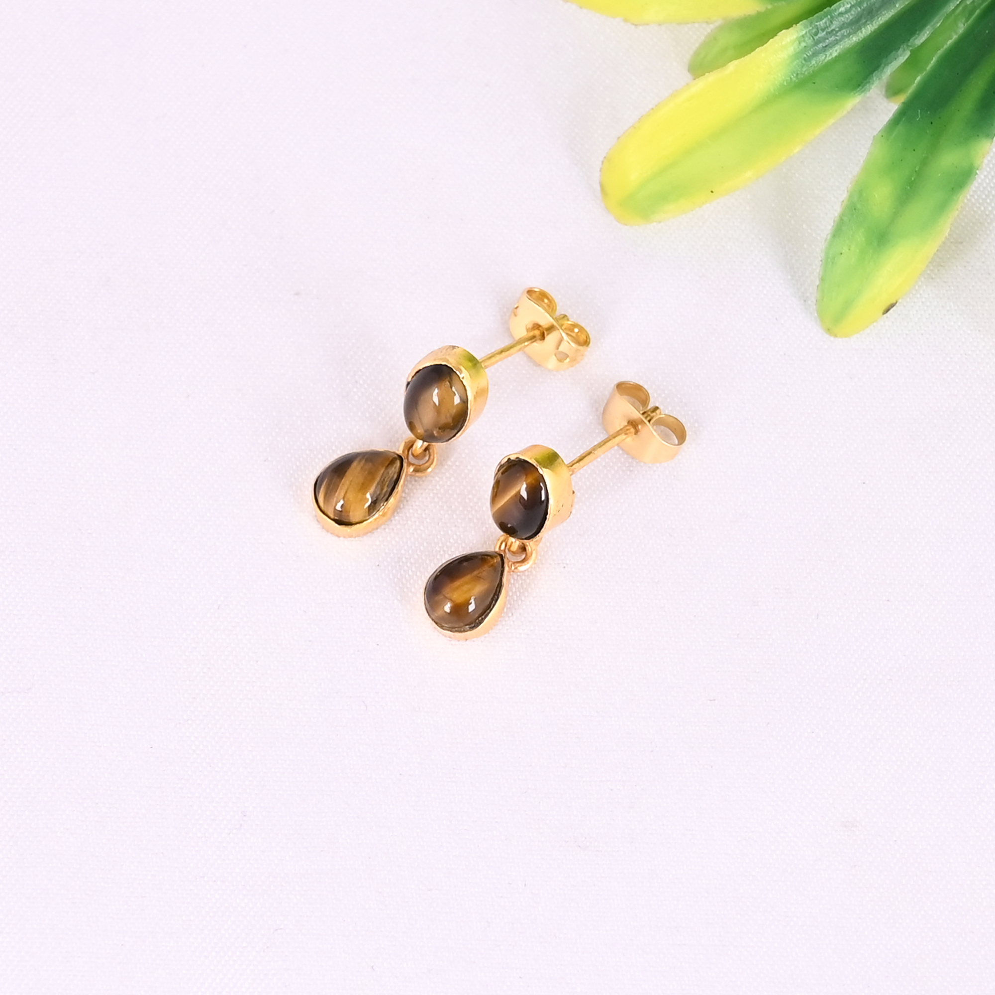 Natural Tiger Eye Gemstone 925 Sterling Silver Minimalist Gold Plated Drop Earrings for Women