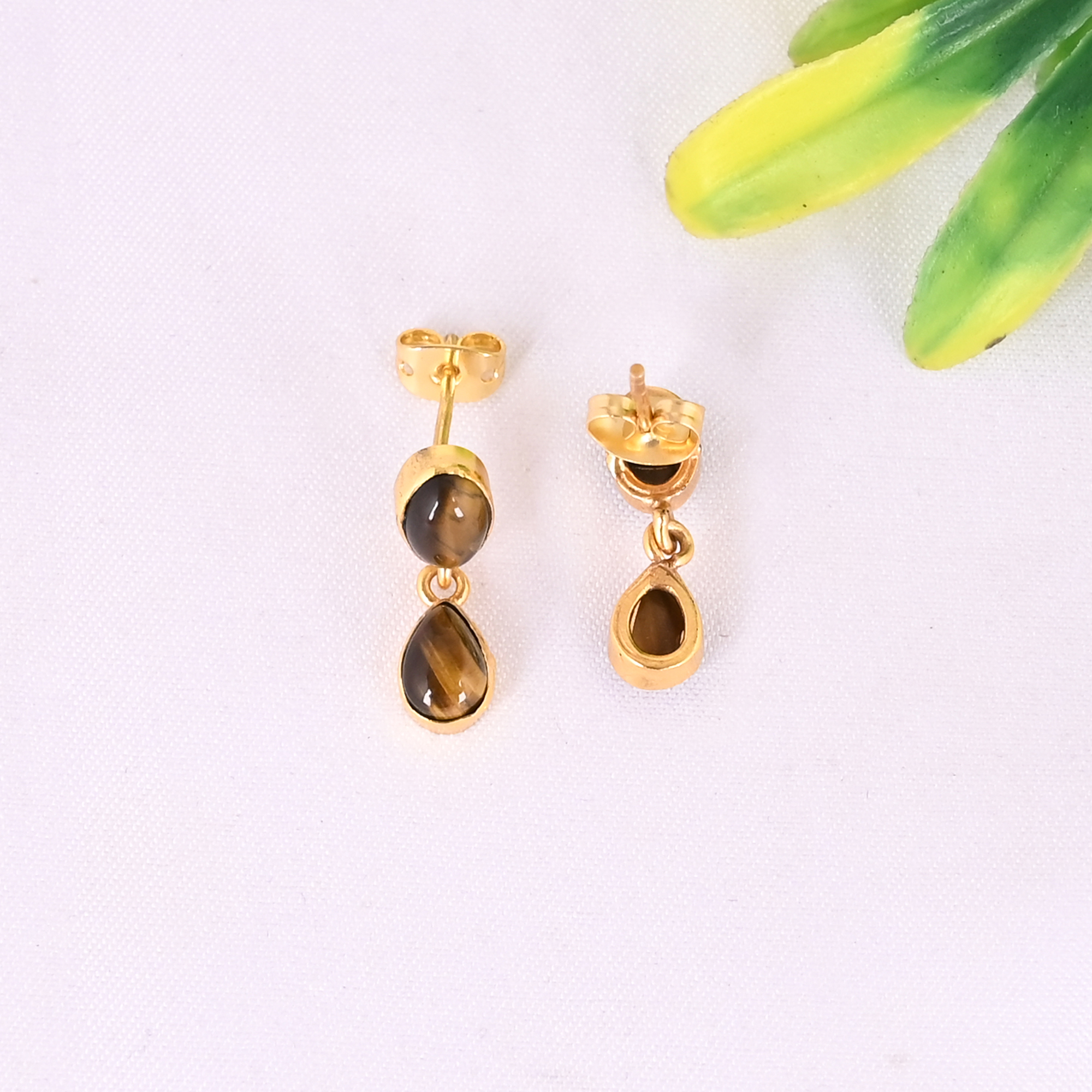 Natural Tiger Eye Gemstone 925 Sterling Silver Minimalist Gold Plated Drop Earrings for Women