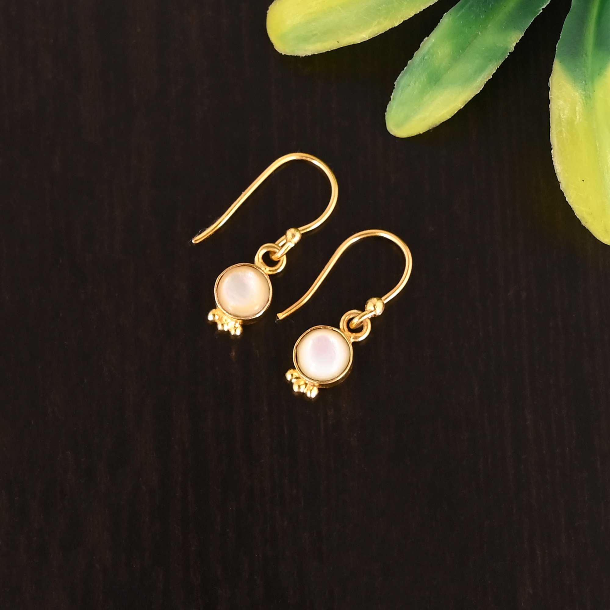 Natural Mother of Pearl 925 Sterling Silver Stylish Minimalist Gold Plated Drop Earring for Women