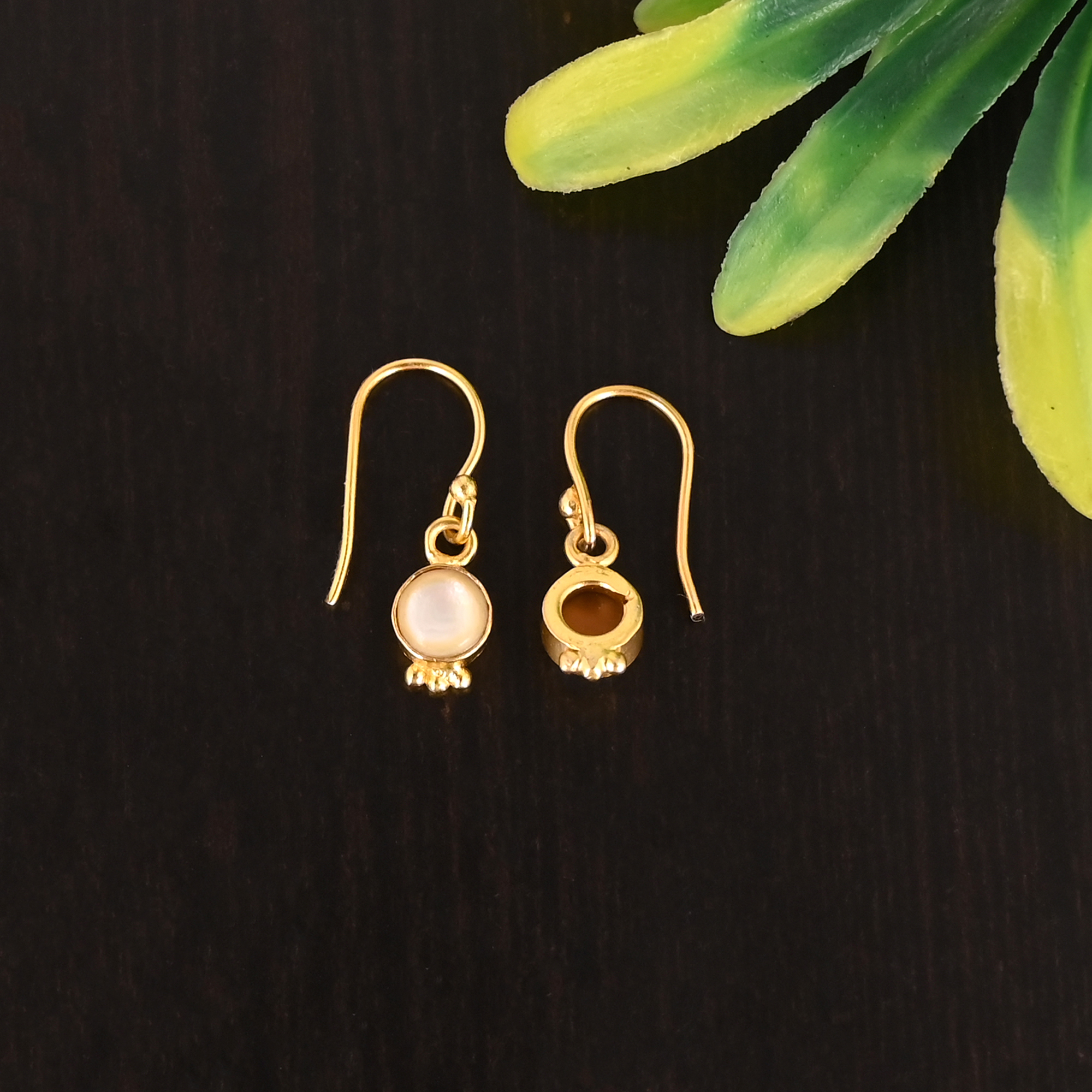 Natural Mother of Pearl 925 Sterling Silver Stylish Minimalist Gold Plated Drop Earring for Women