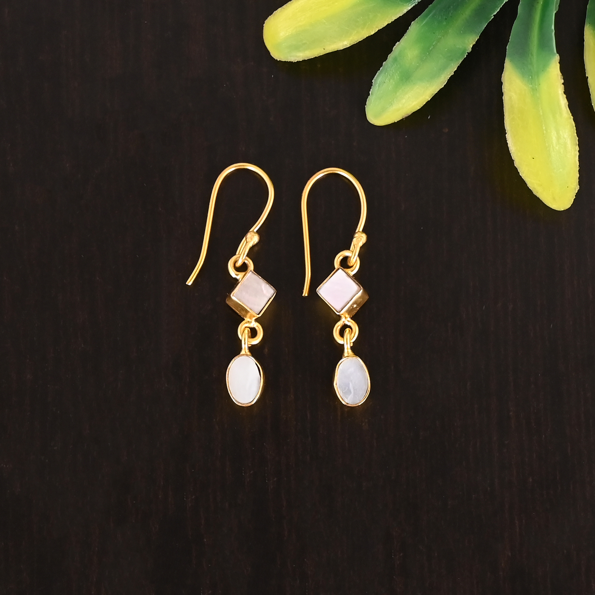 925 Sterling Silver Mother of Pearl Gemstone Minimalist Gold Plated Earrings for Women