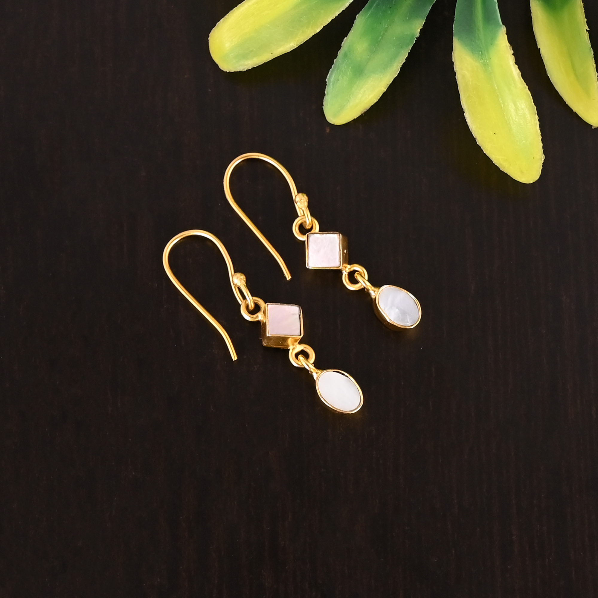 925 Sterling Silver Mother of Pearl Gemstone Minimalist Gold Plated Earrings for Women
