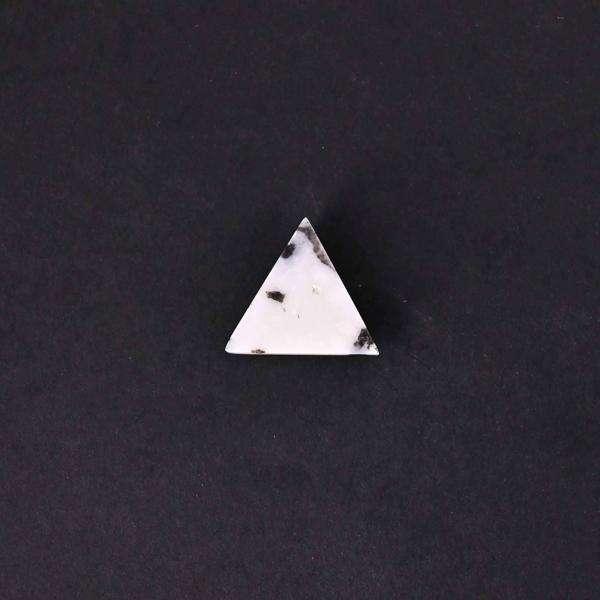 Natural Zebra Jasper Loose Gemstone -85 Carat Triangle 15x17 mm Flat-back Cabochon for Jewelry Making