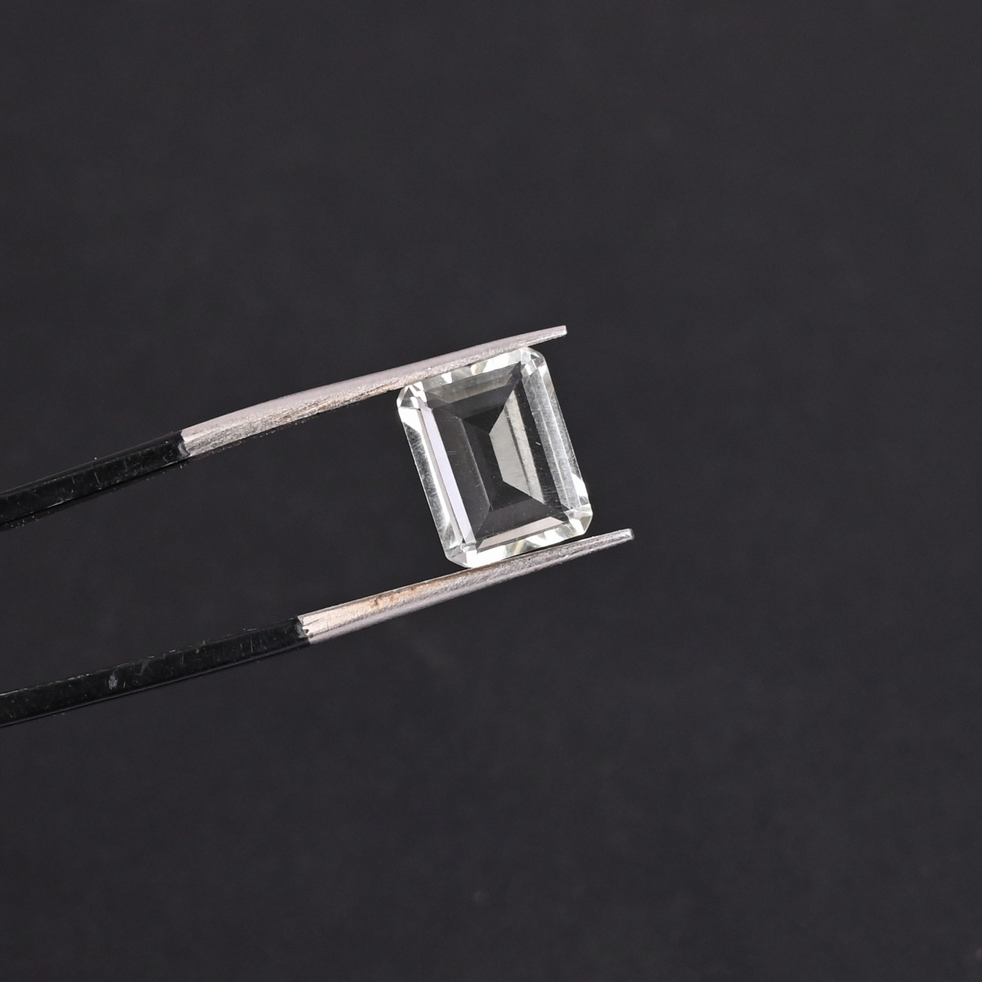 Natural Green Amethyst Loose Gemstone -21 Carat Rectangle 9x7 mm Flat-back Cabochon for Jewelry Making 1 Pcs