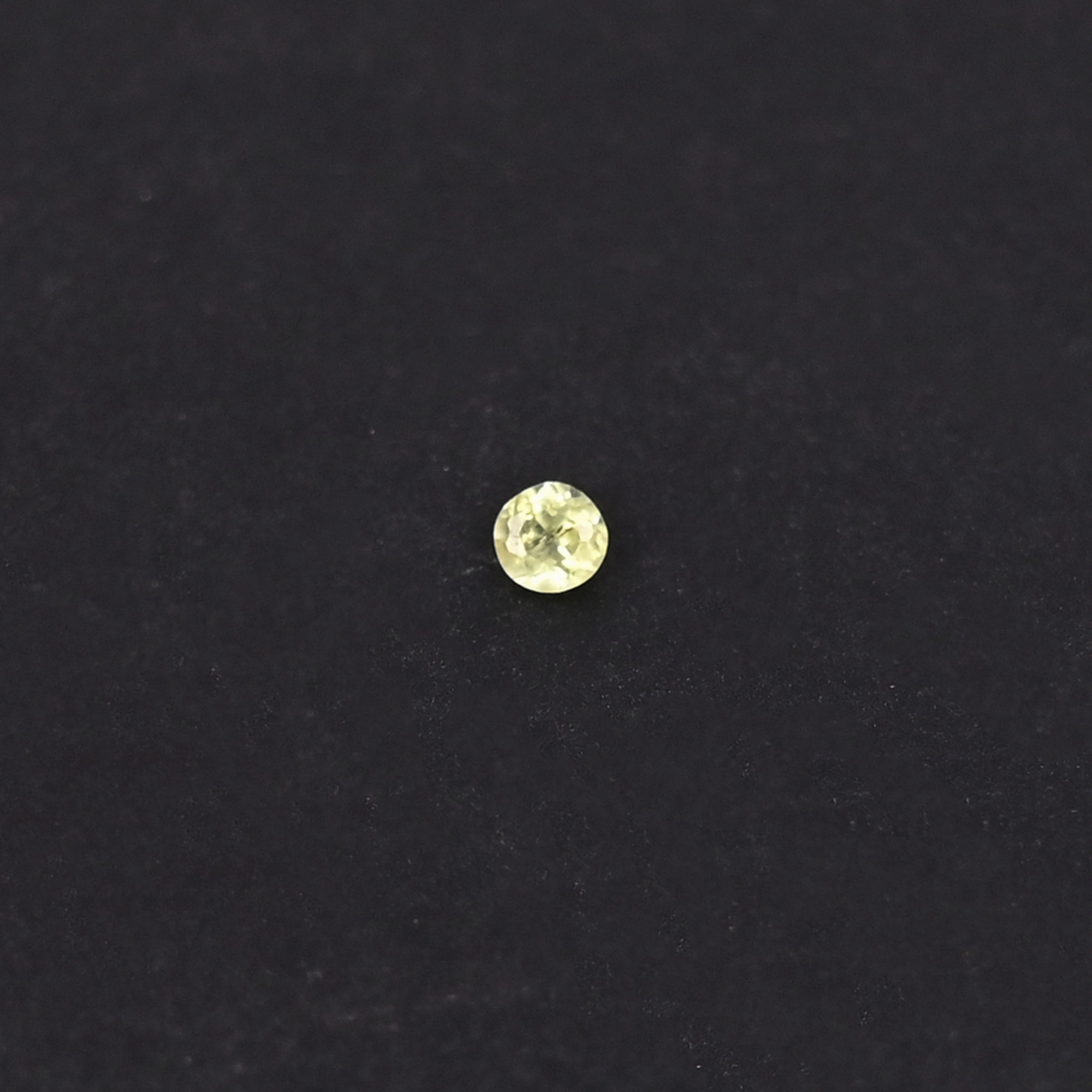 Natural Peridot Loose Gemstone -05 Carat Round 2x2 mm Flat-back Cabochon for Jewelry Making 8 Pcs