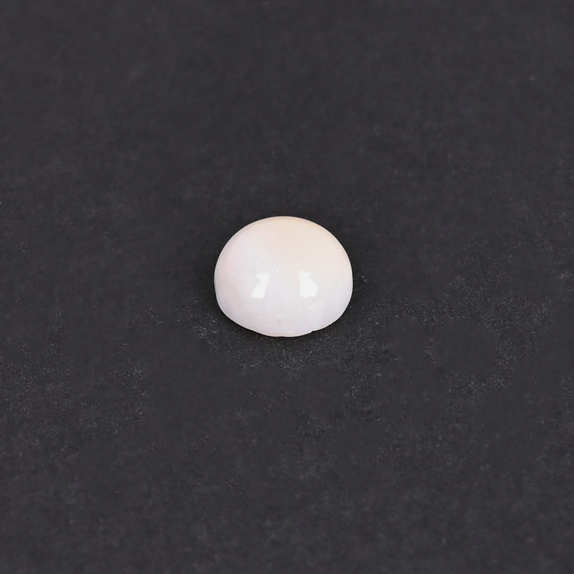 Natural White Agate Loose Gemstone 17 Carat Round 8x8 mm Flat-back Cabochon for Jewelry Making 1 Pcs