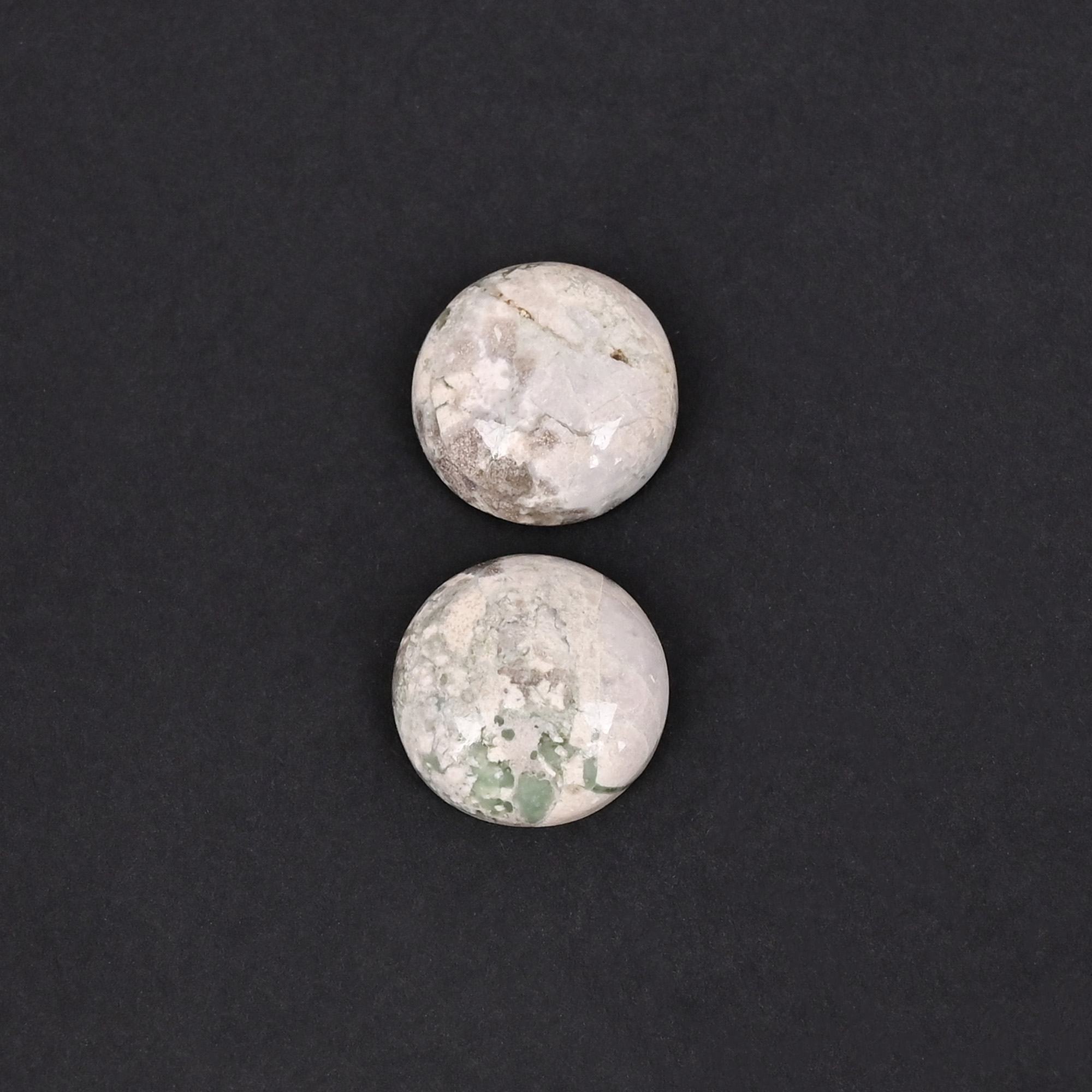 Natural Frog Skin Jasper Loose Gemstone 103 Carat Round 13x13 mm Flat-back Cabochon for Jewelry Making 1 Pcs