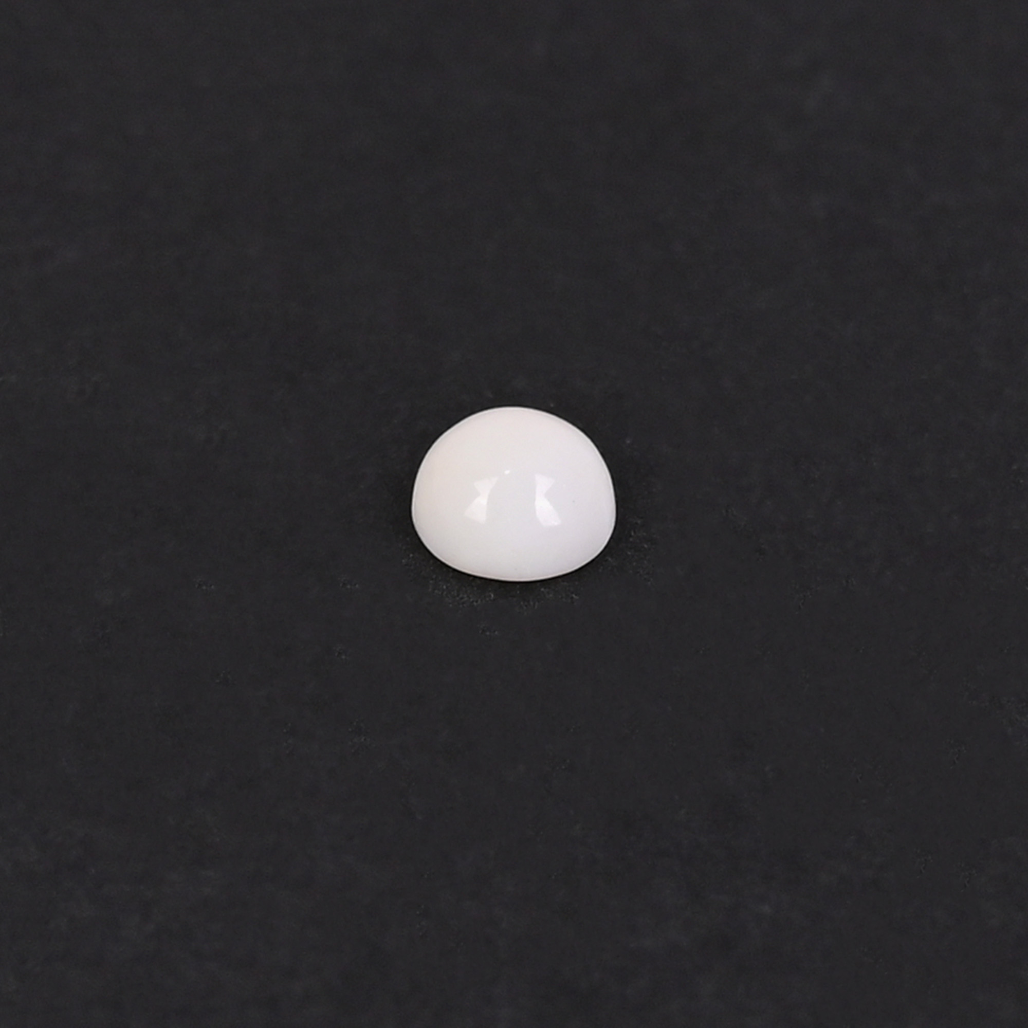 Natural White Opal Loose Gemstone 05 Carat Round 5x5 mm Flat-back Cabochon for Jewelry Making 1 Pcs