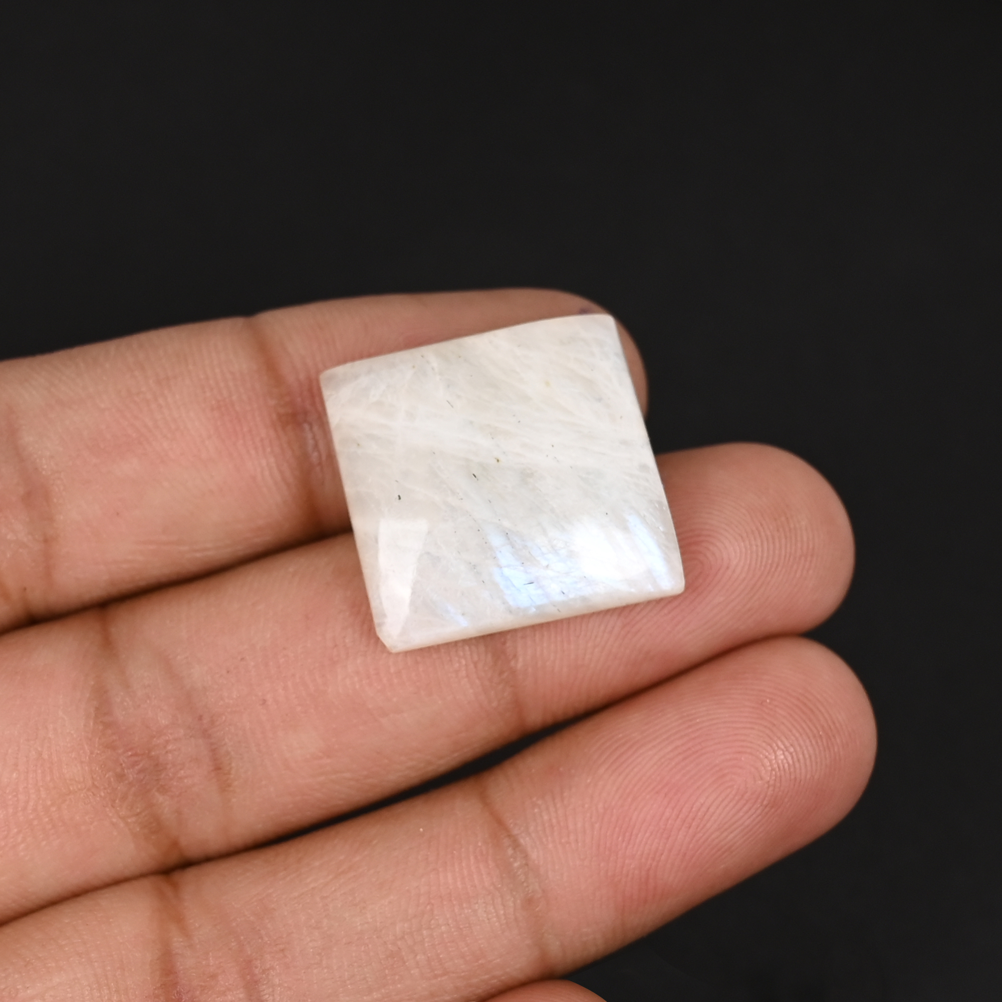 AAA Grade Rainbow Moonstone Cabochon Gemstone with Blue Fire Wholesale Loose Stone
