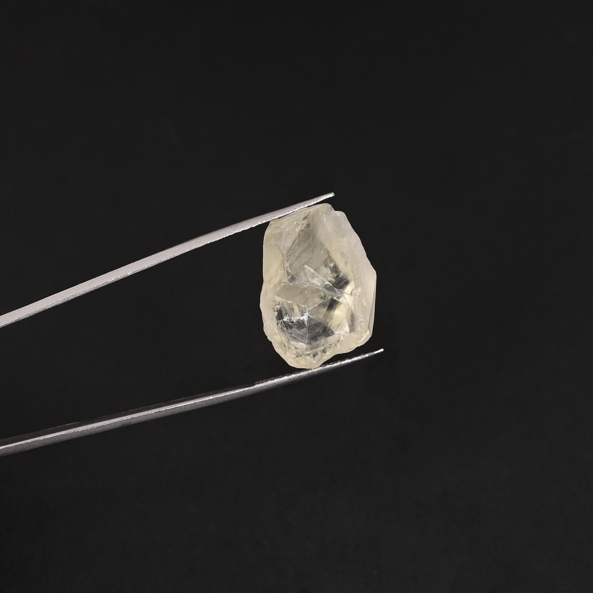 Natural Green Amethyst Rough Loose Gemstone Free Form Crystal Stone for Jewelry Making Craft