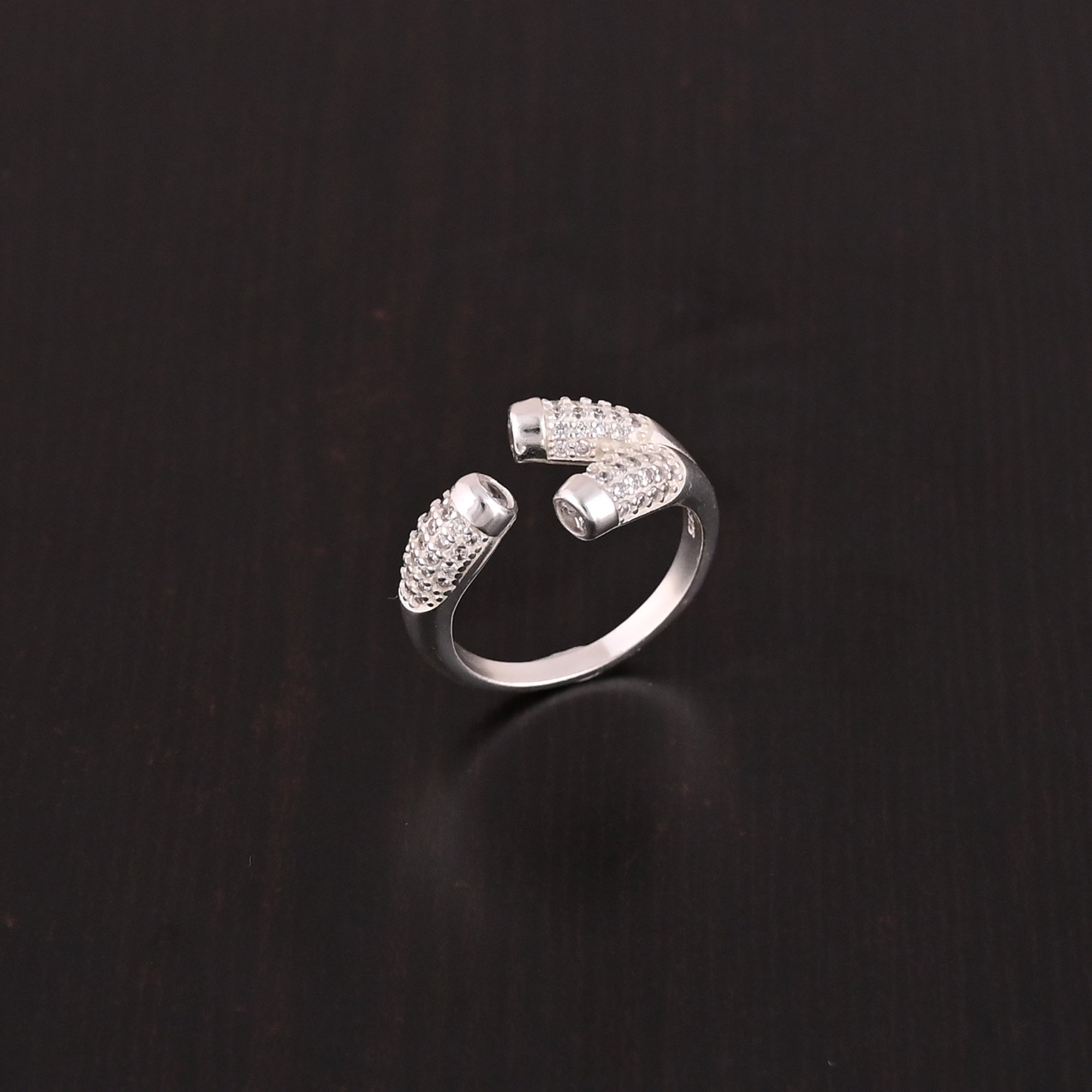 Cubic Zirconia Gemstone Adjustable Stylish Ring 925 Sterling Silver