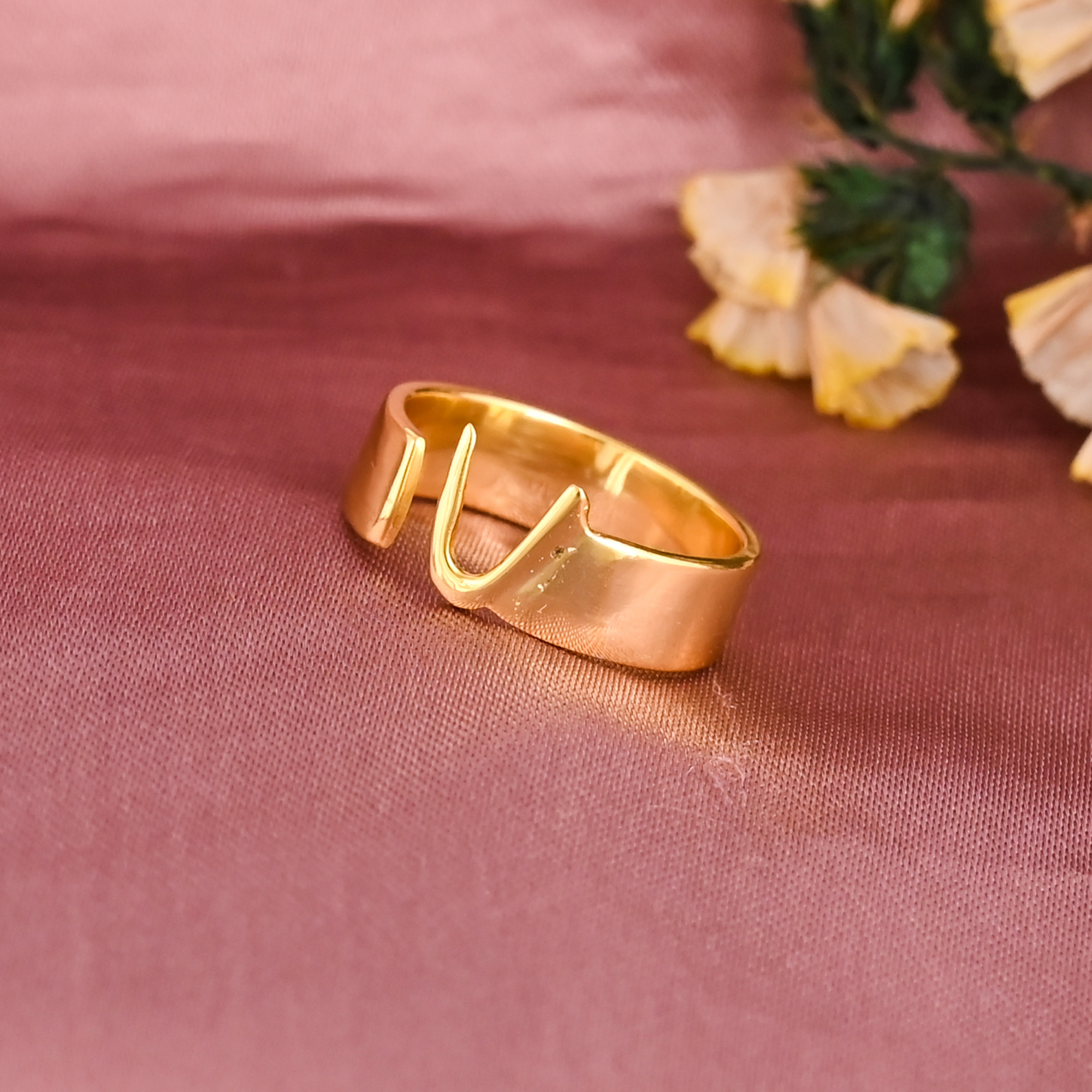 Elegant Letter V Initial Brass Adjustable Ring for Women Wholesale Lot 25 Pieces