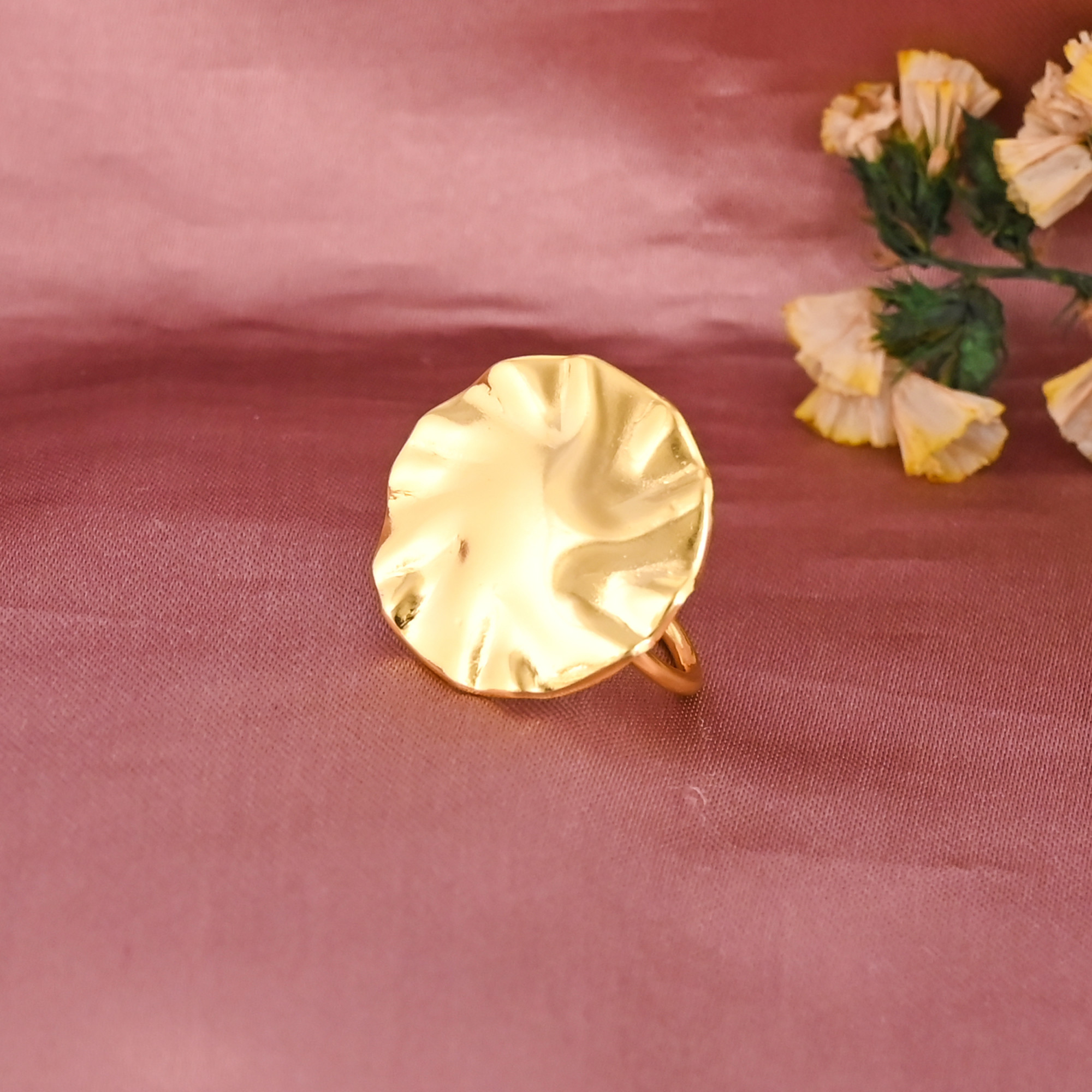 Stylish Gold Plated Adjustable Brass Ring Fashion Jewelry for Women Wholesale Lot 25 Pieces