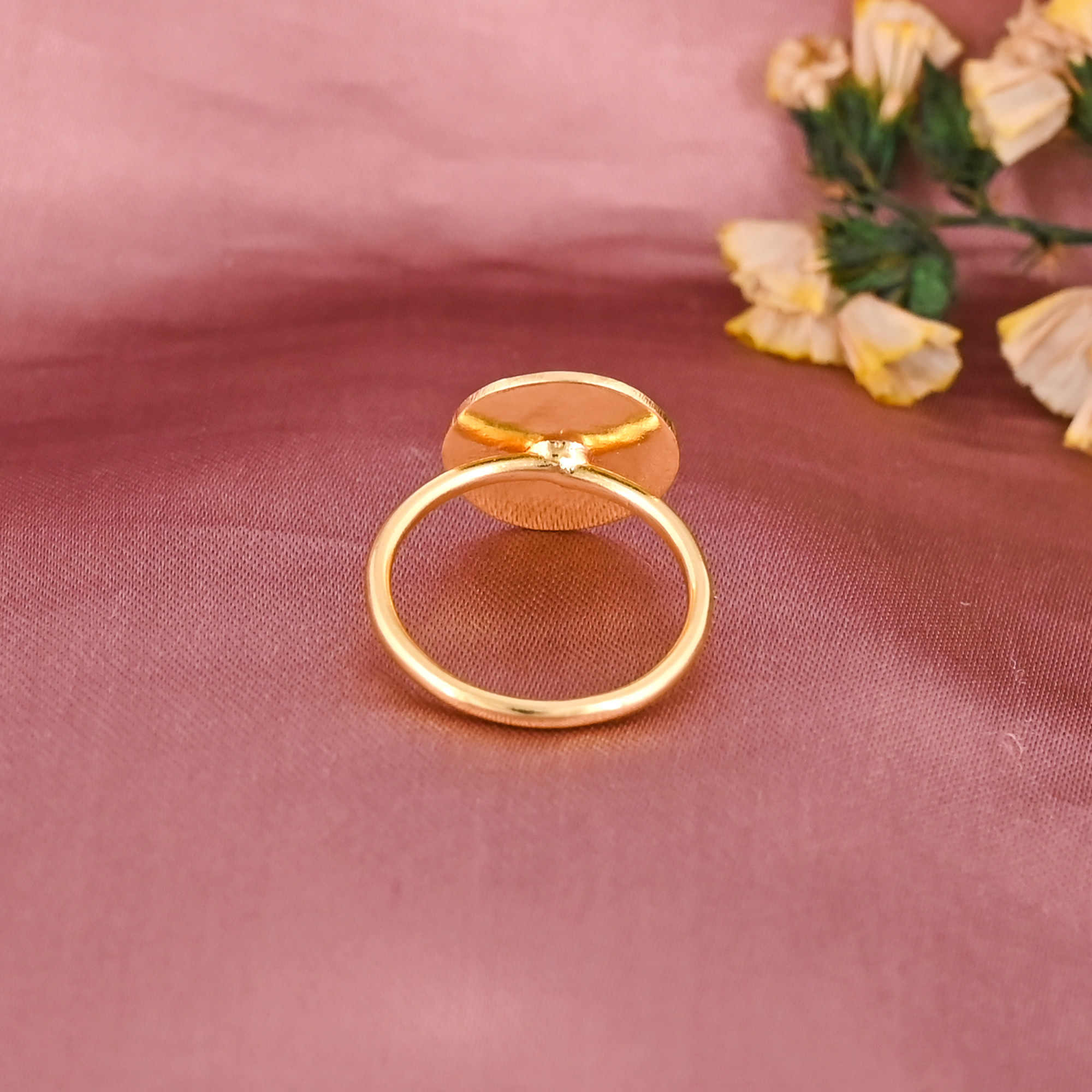 Stylish Round Shape Brass Ring Fashion Jewelry for Women Wholesale Lot 25 Pieces