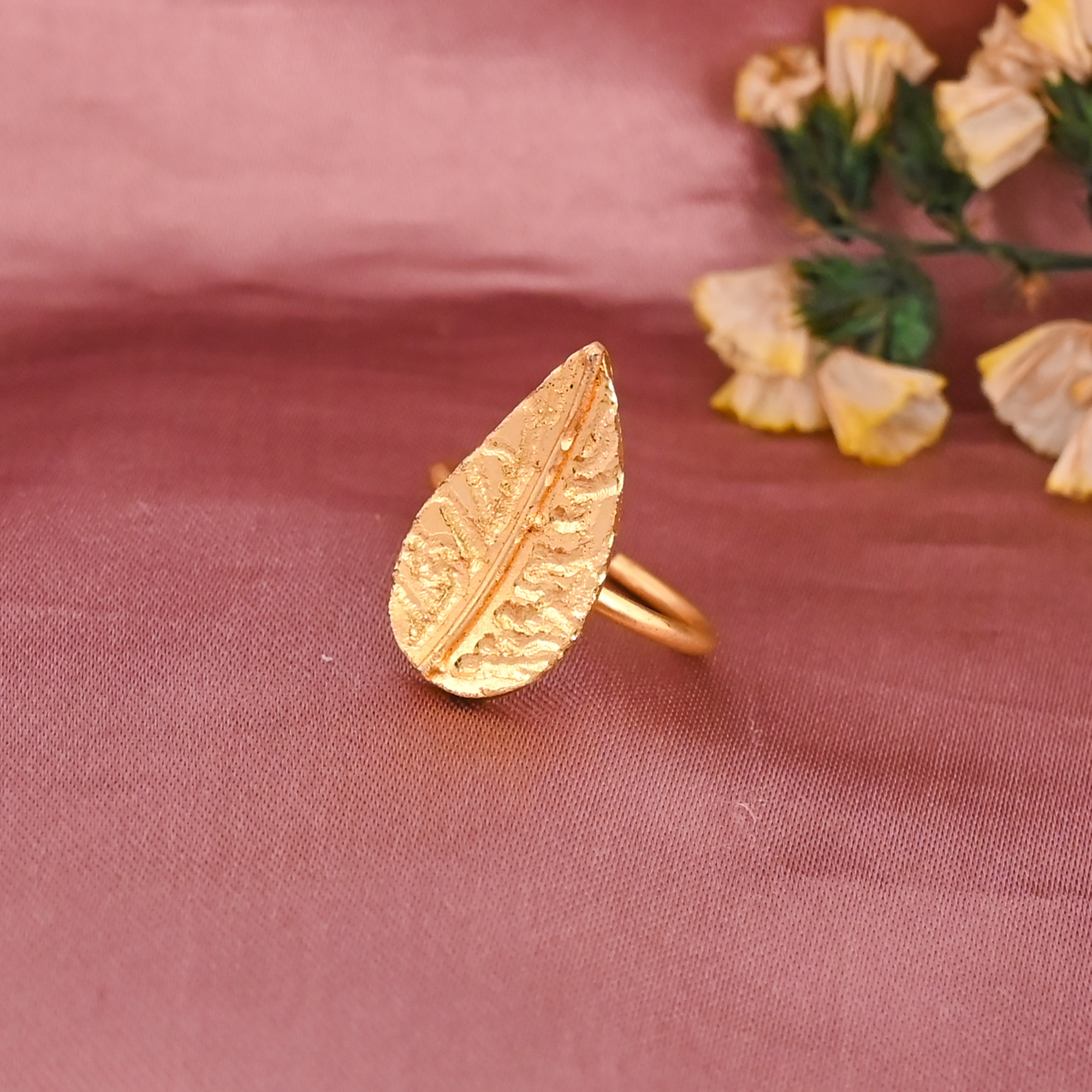 Designer Leaf Gold Plated Brass Adjustable Fashion Ring for Women Wholesale Lot 25 Pieces