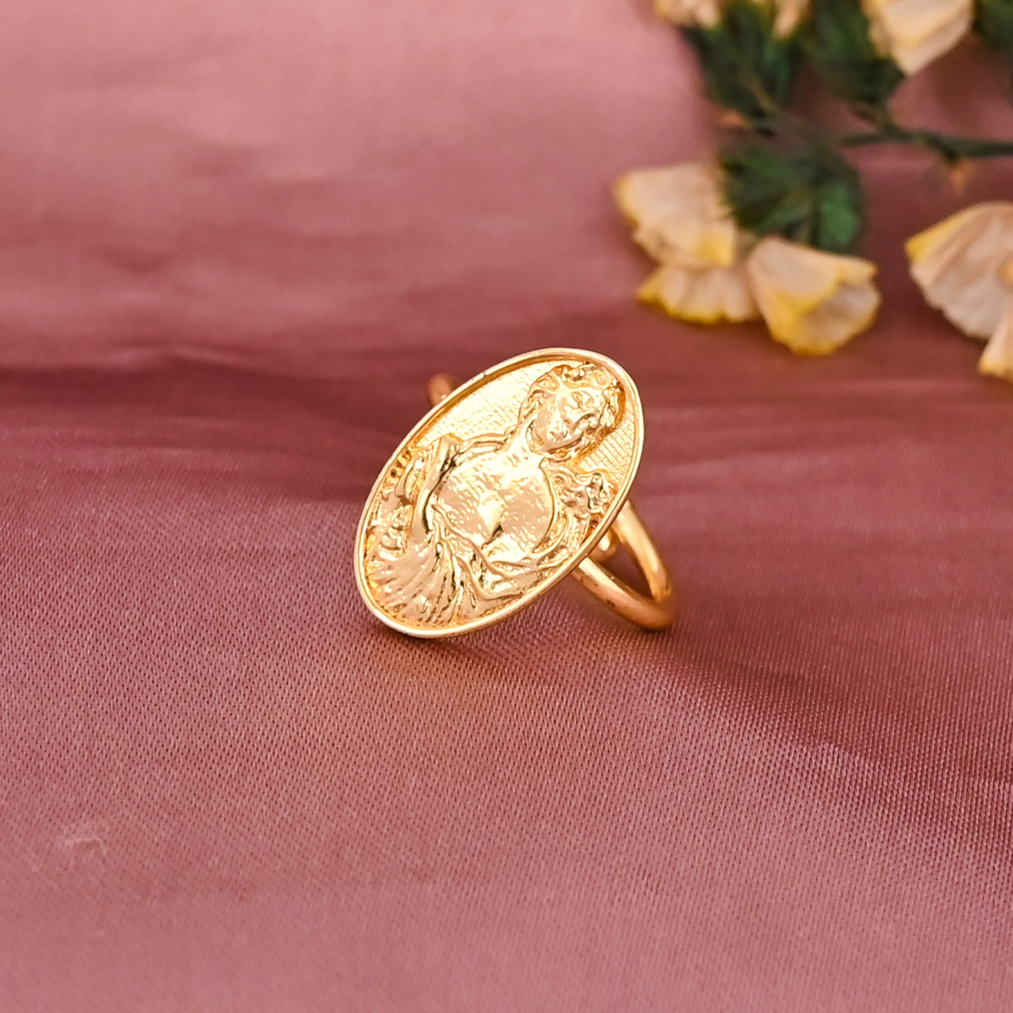 Vintage Roman Goddess Portrait Gold Plated Brass Adjustable Statement Ring for Women Wholesale Lot 25 Pieces