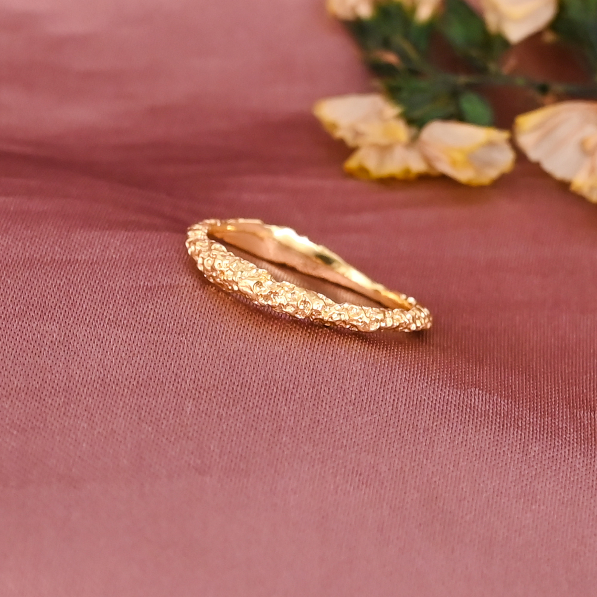 Round Shape Gold Plated Stylish Brass Ring for Women Wholesale Lot 25 Pieces