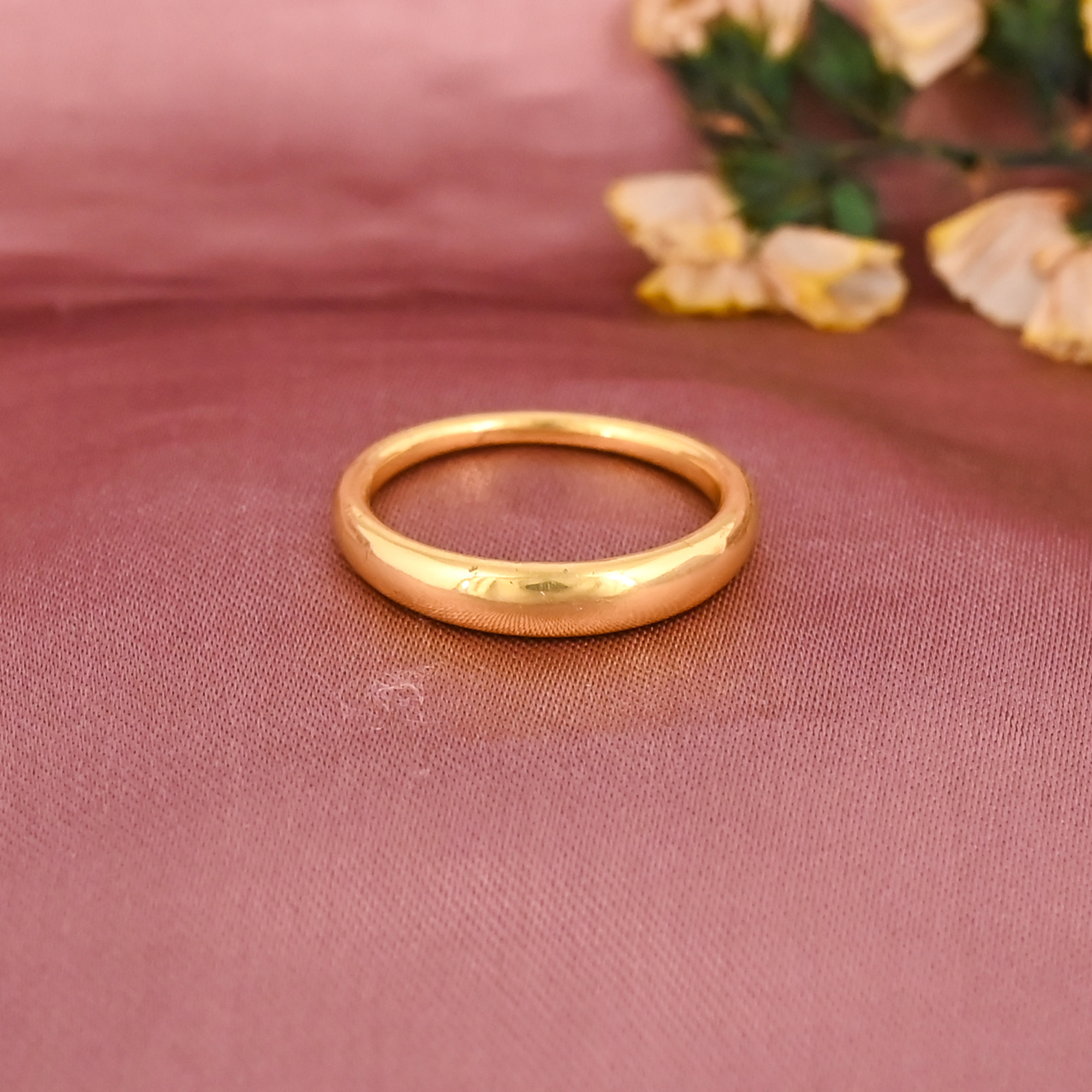 Classic Round Shape Gold Plated Brass Ring for Women Wholesale Lot 25 Pieces