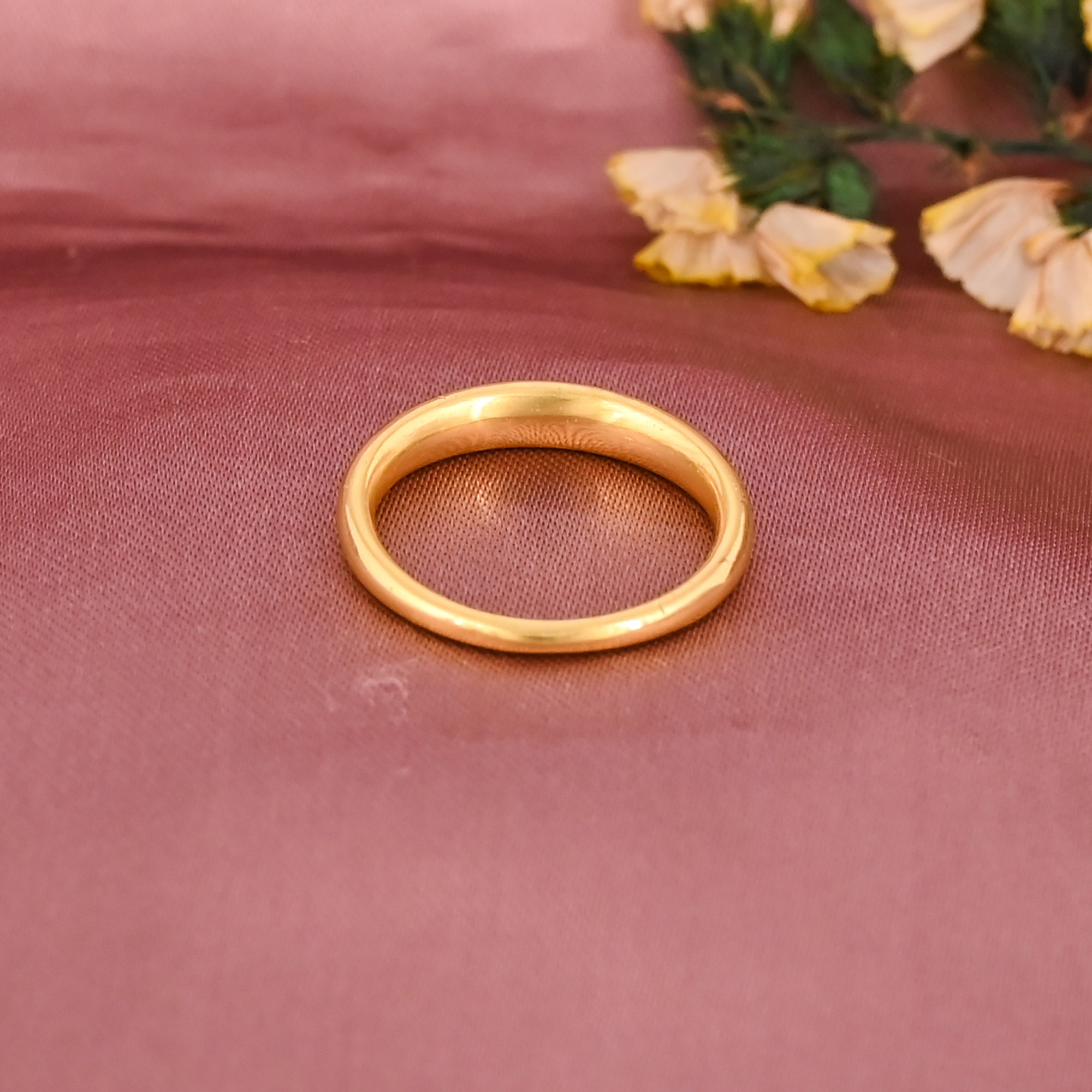 Classic Round Shape Gold Plated Brass Ring for Women Wholesale Lot 25 Pieces