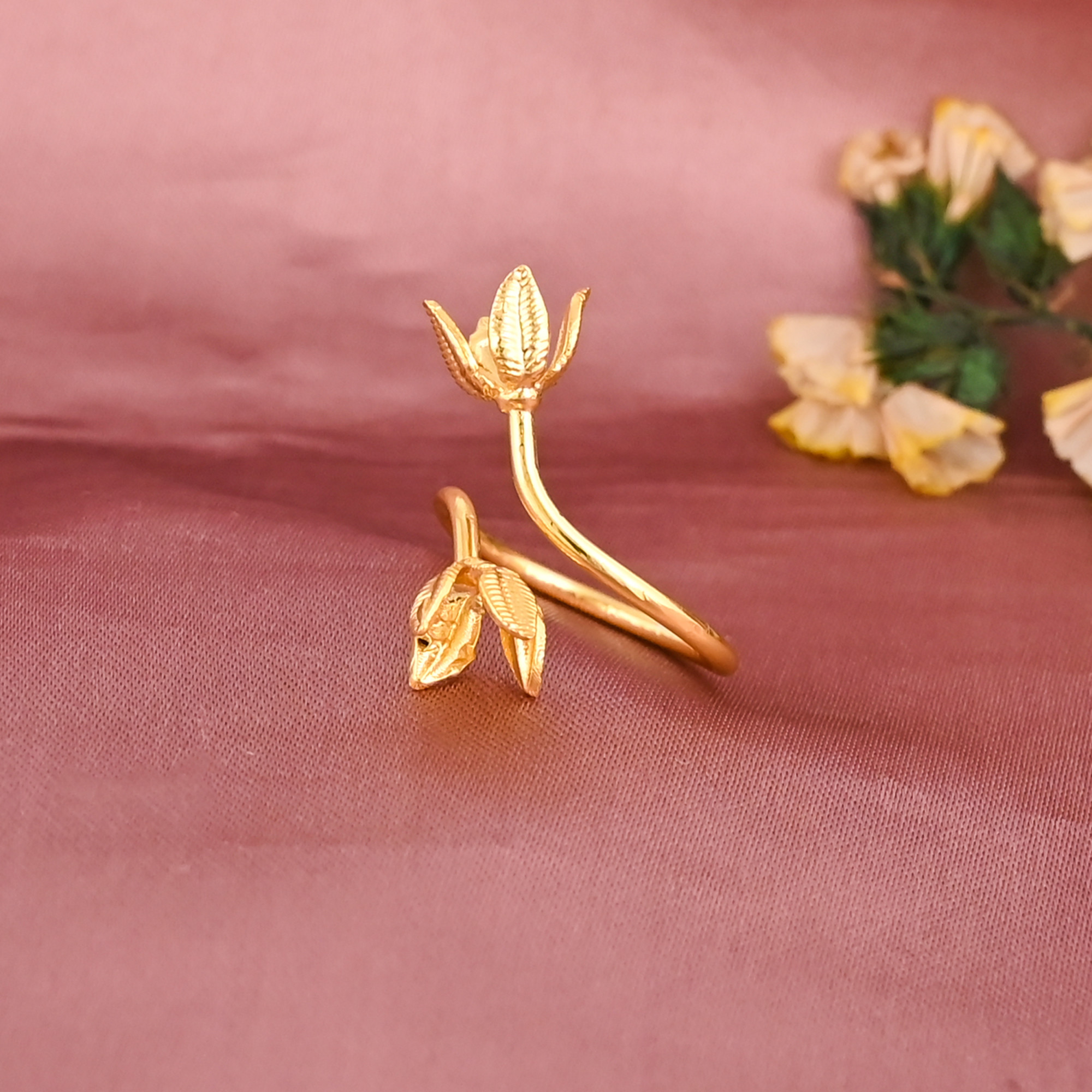 Elegant Lotus Flower Ring Brass Adjustable Statement Jewelry for Women Wholesale Lot 25 Pieces