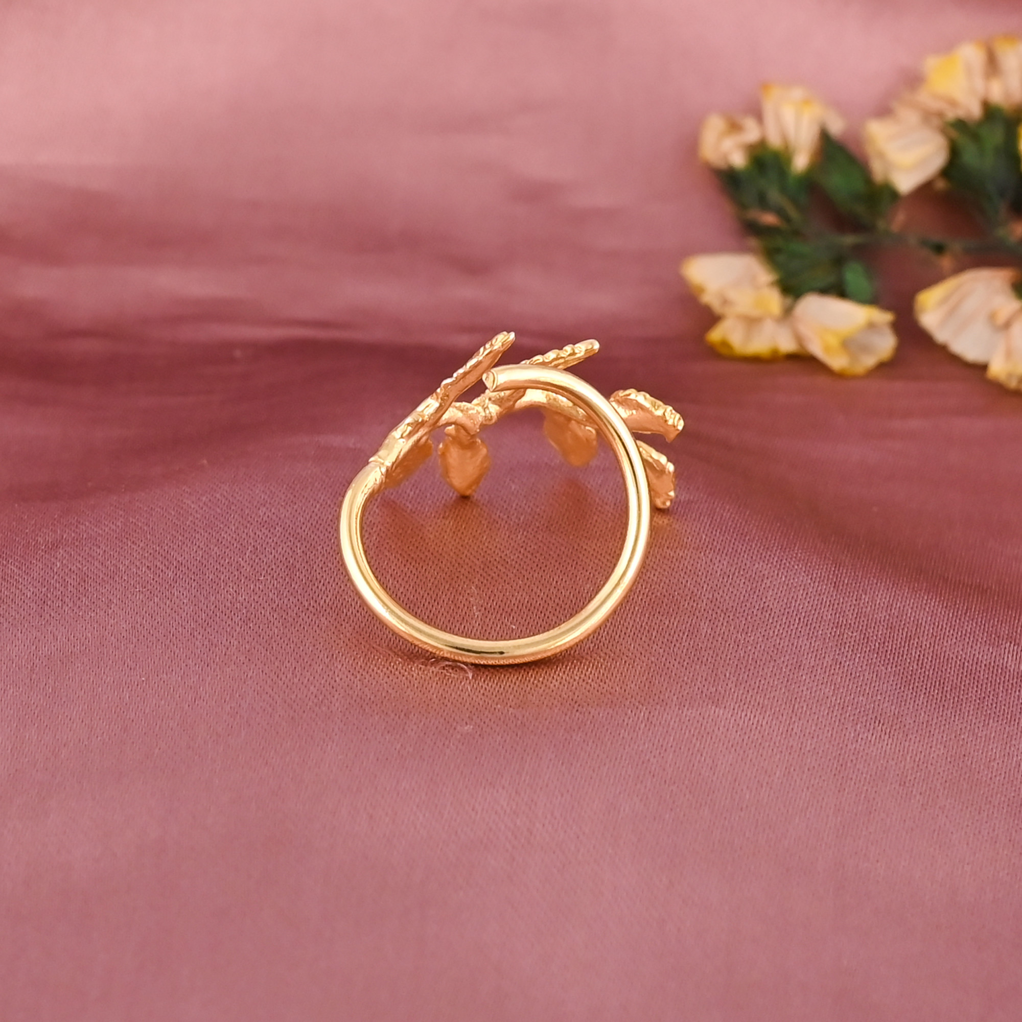 Designer Leaf Gold Plated Brass Adjustable Fashion Ring for Women Wholesale Lot 25 Pieces