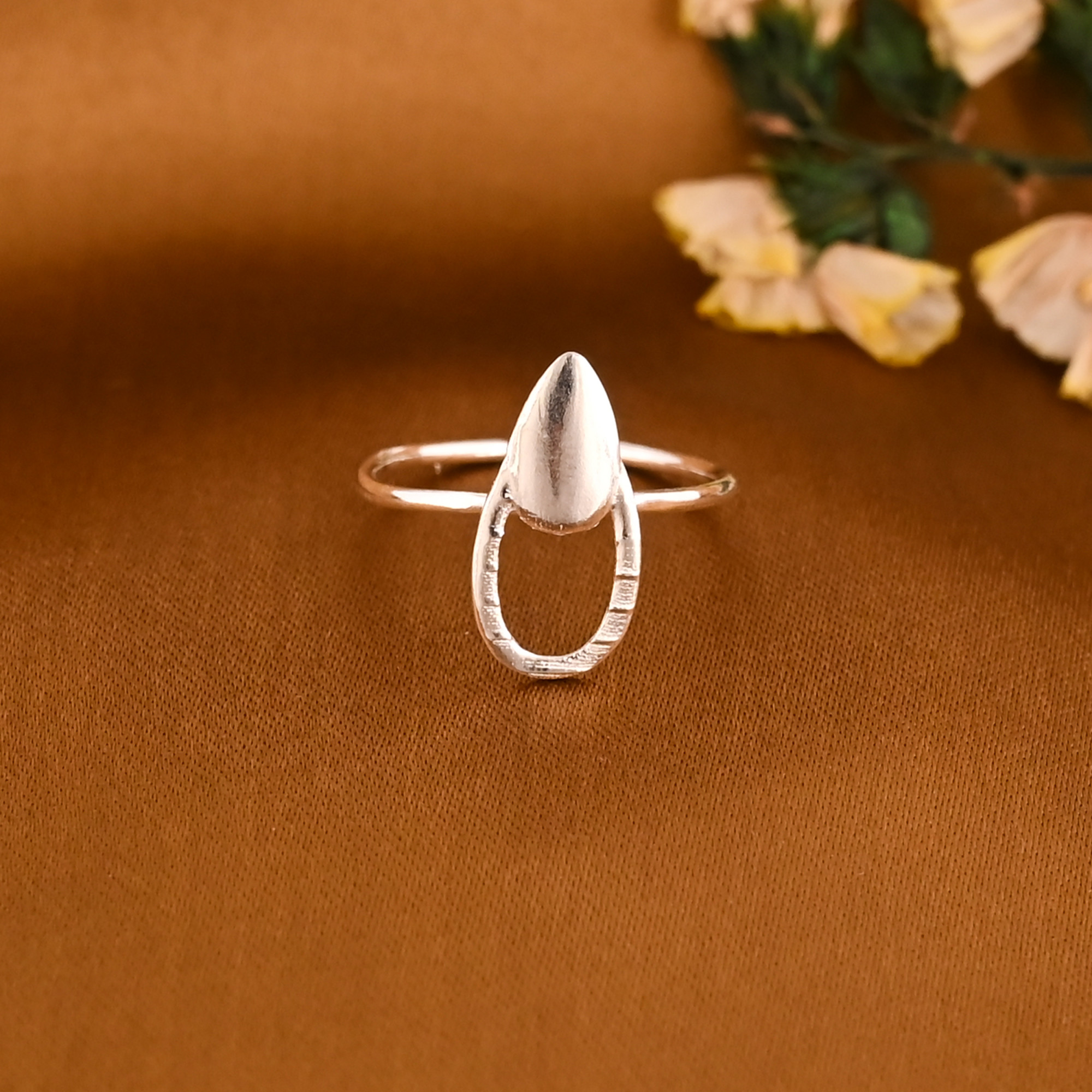 Lightweight Stylish Trendy Silver Plated Brass Adjustable Ring for Women Wholesale Lot 25 Pieces