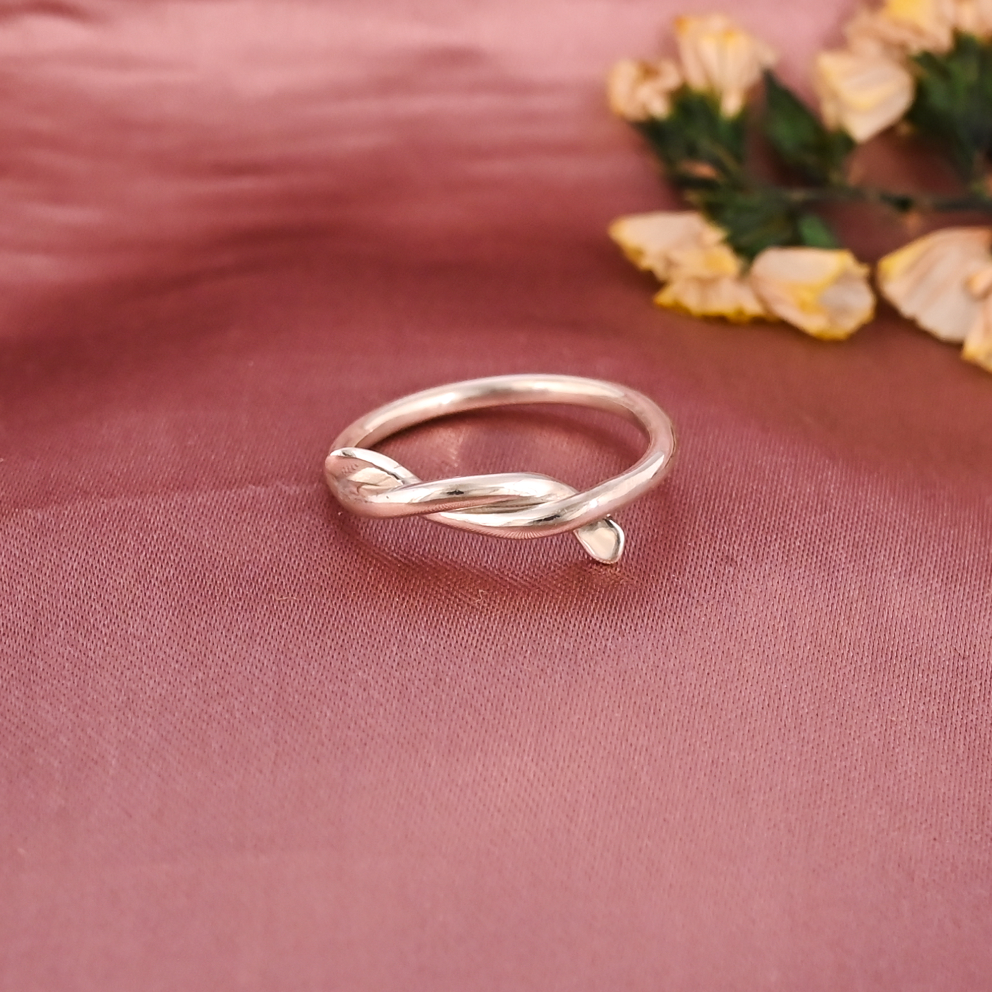 Minimalist Knot Design 925 Sterling Silver Ring Handmade Stylish Jewelry for Women