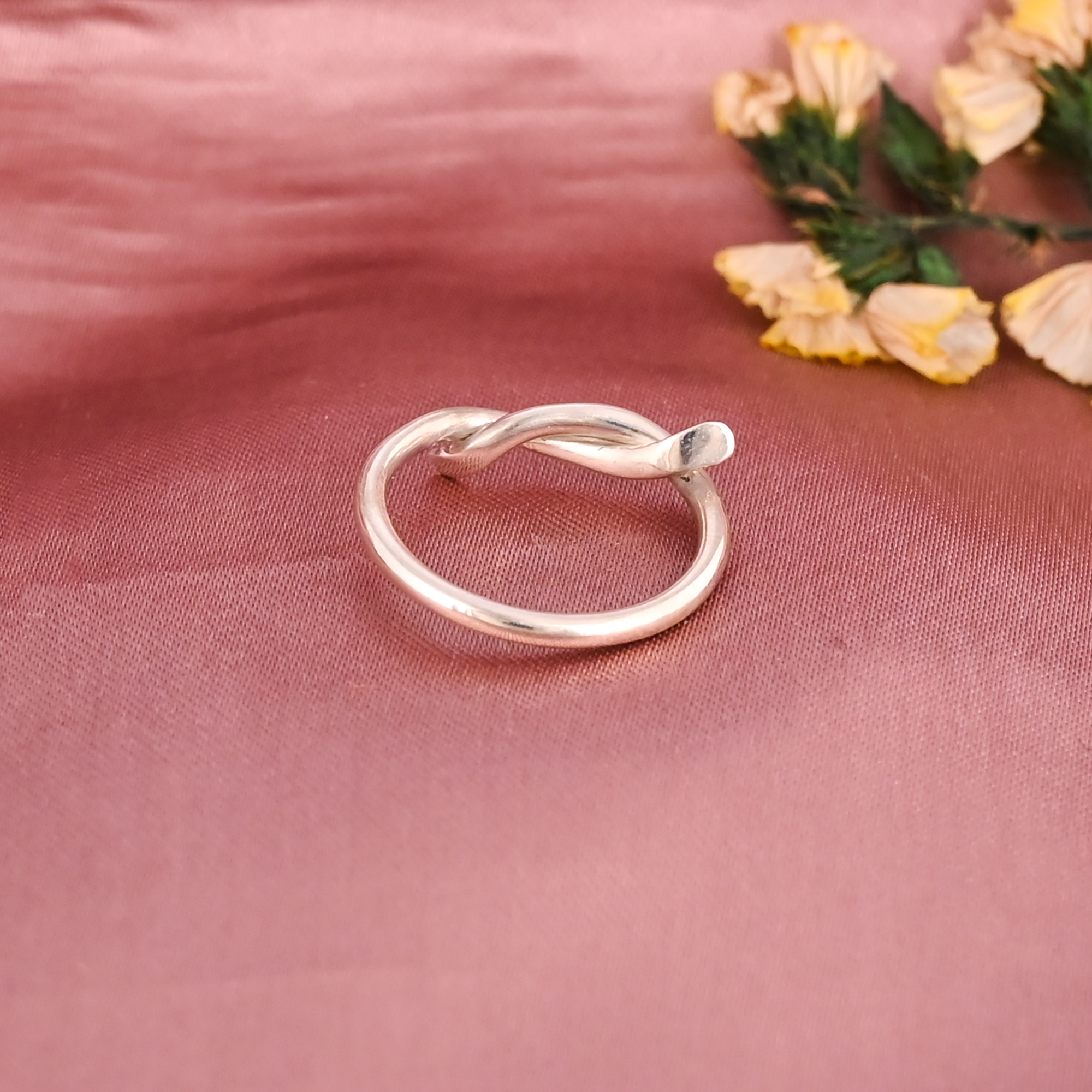 Minimalist Knot Design 925 Sterling Silver Ring Handmade Stylish Jewelry for Women