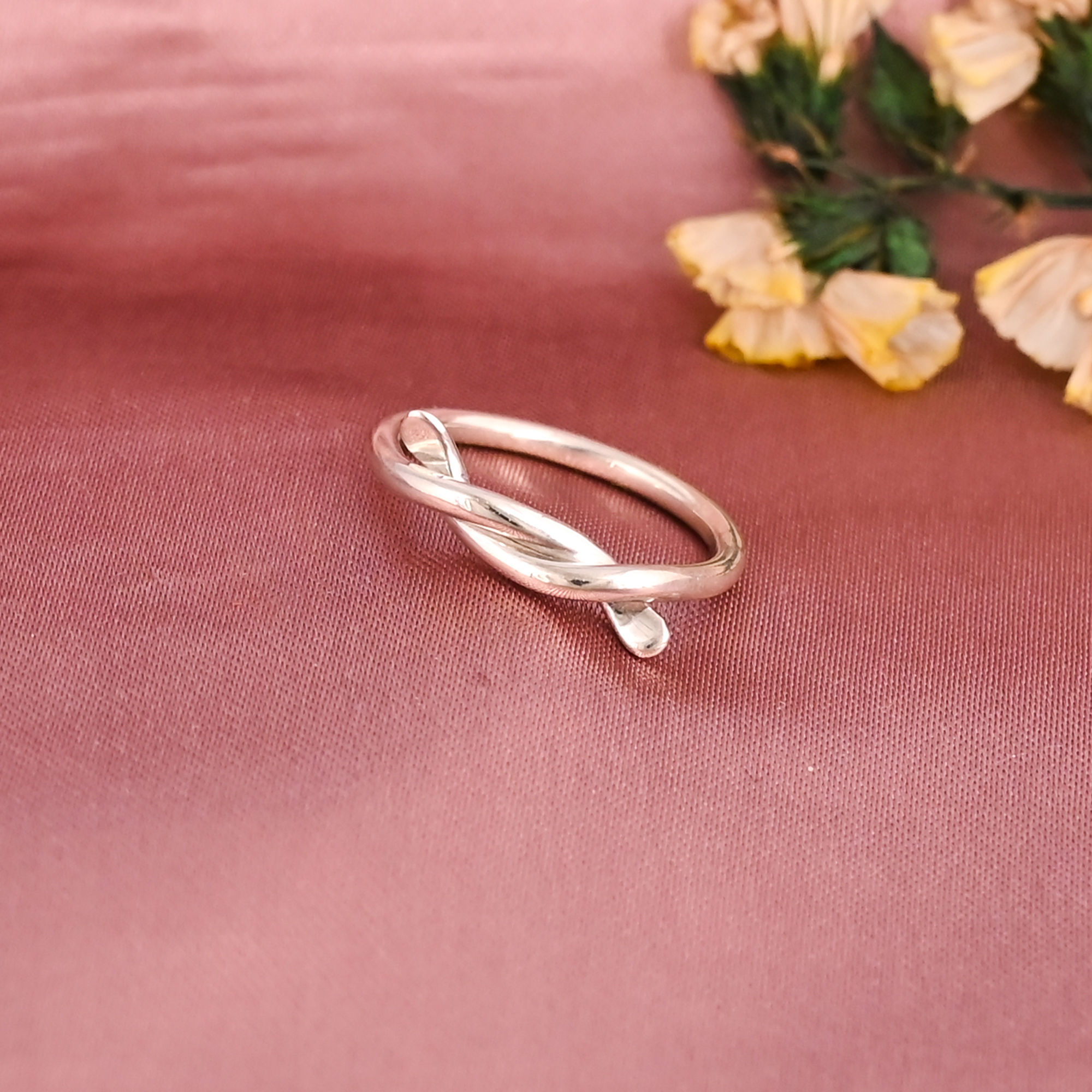 Minimalist Knot Design 925 Sterling Silver Ring Handmade Stylish Jewelry for Women