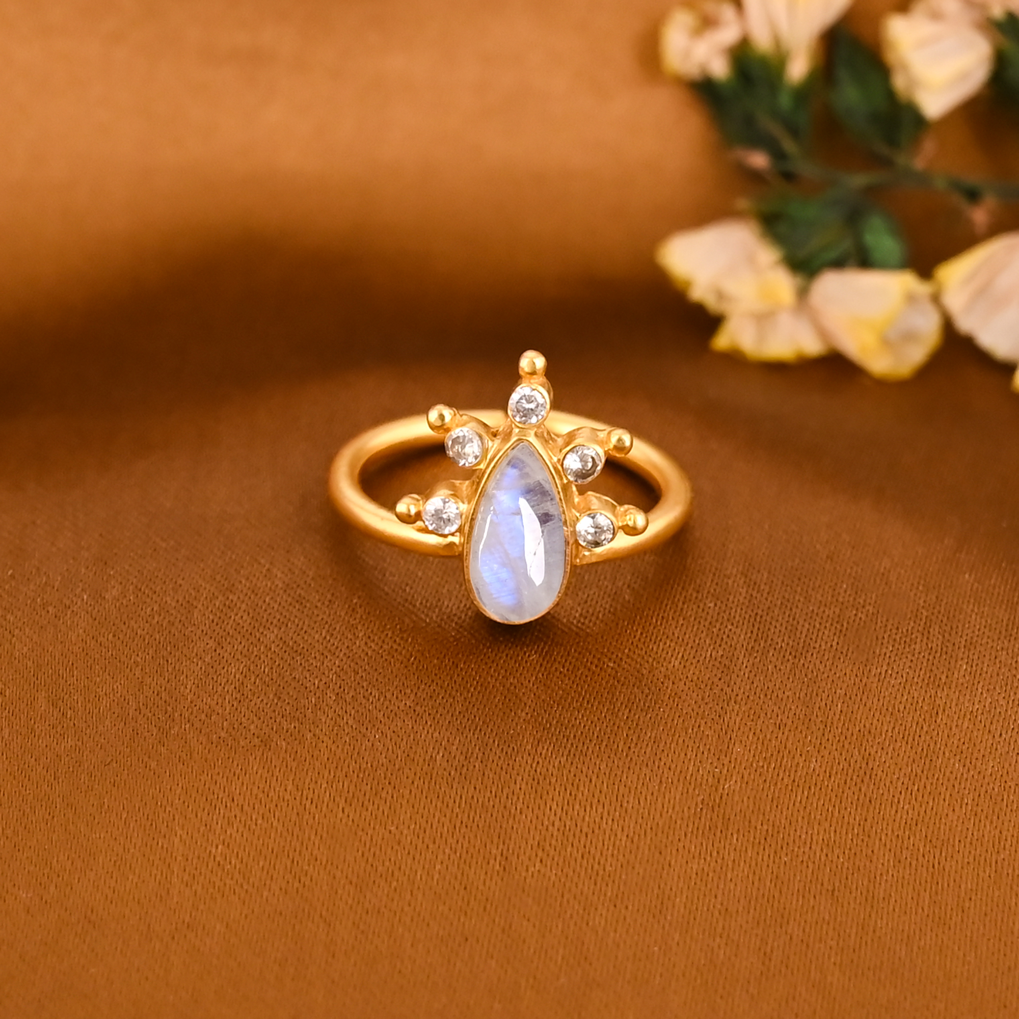 Natural Rainbow Moonstone CZ Gemstone Gold Plated Brass Ring Fashion Jewelry for Women
