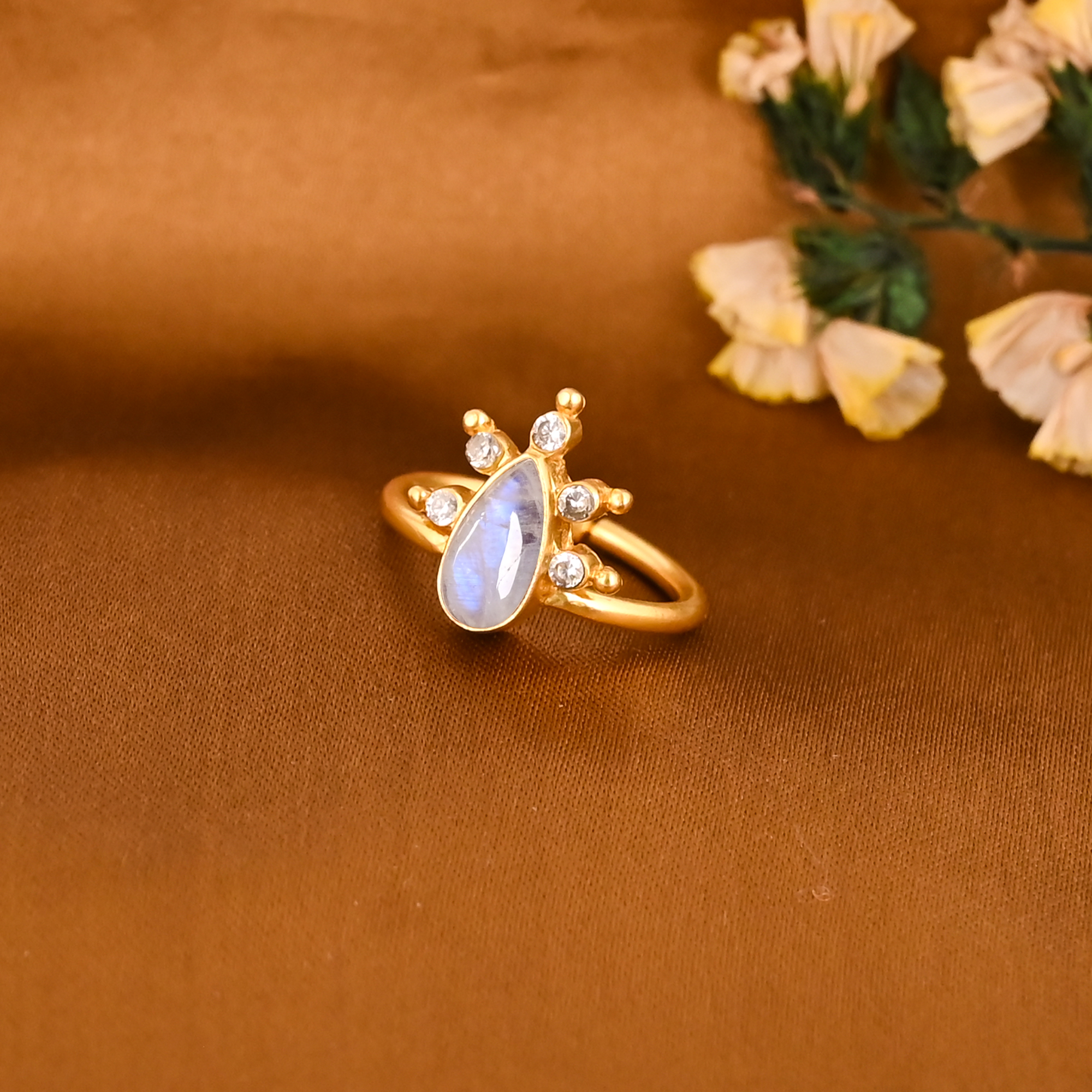 Natural Rainbow Moonstone CZ Gemstone Gold Plated Brass Ring Fashion Jewelry for Women