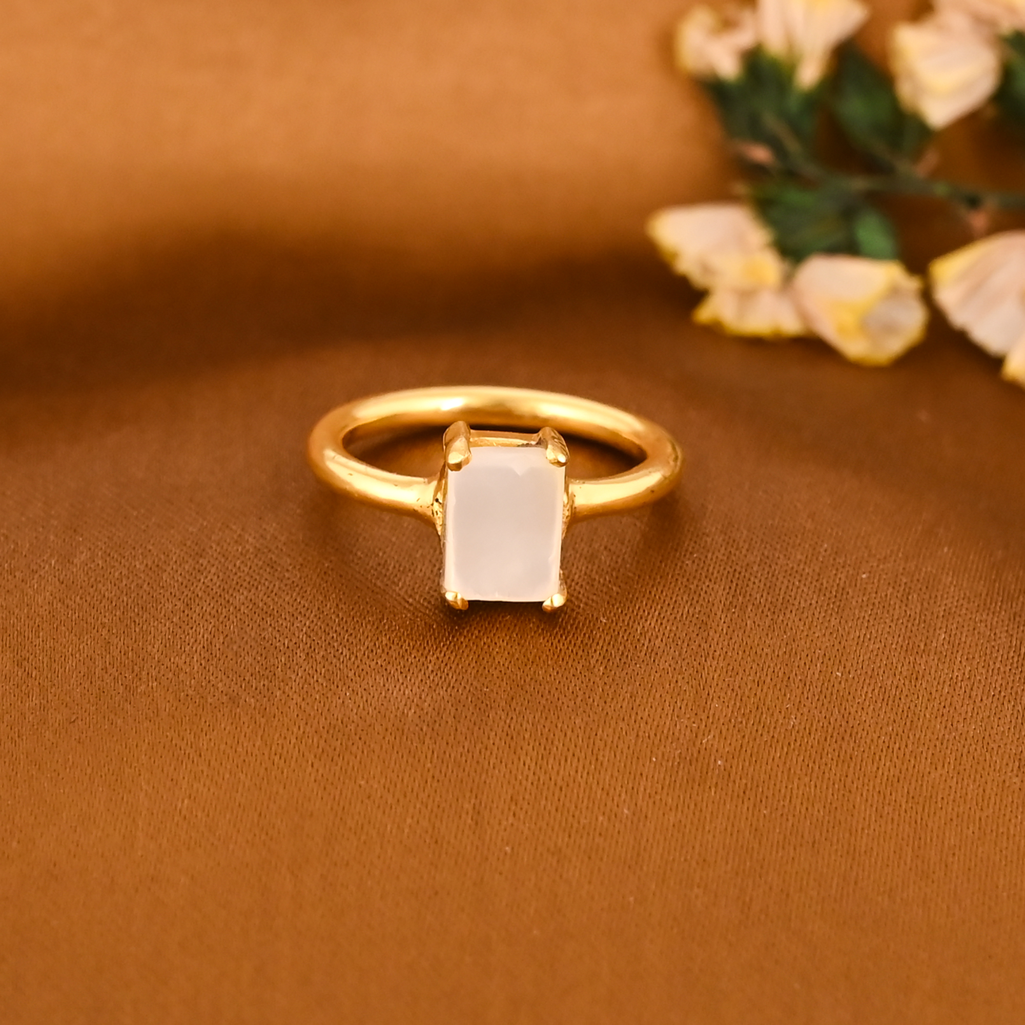 Natural Mother of Pearl Gold Plated Brass Ring Handmade Fashion Jewelry for Women