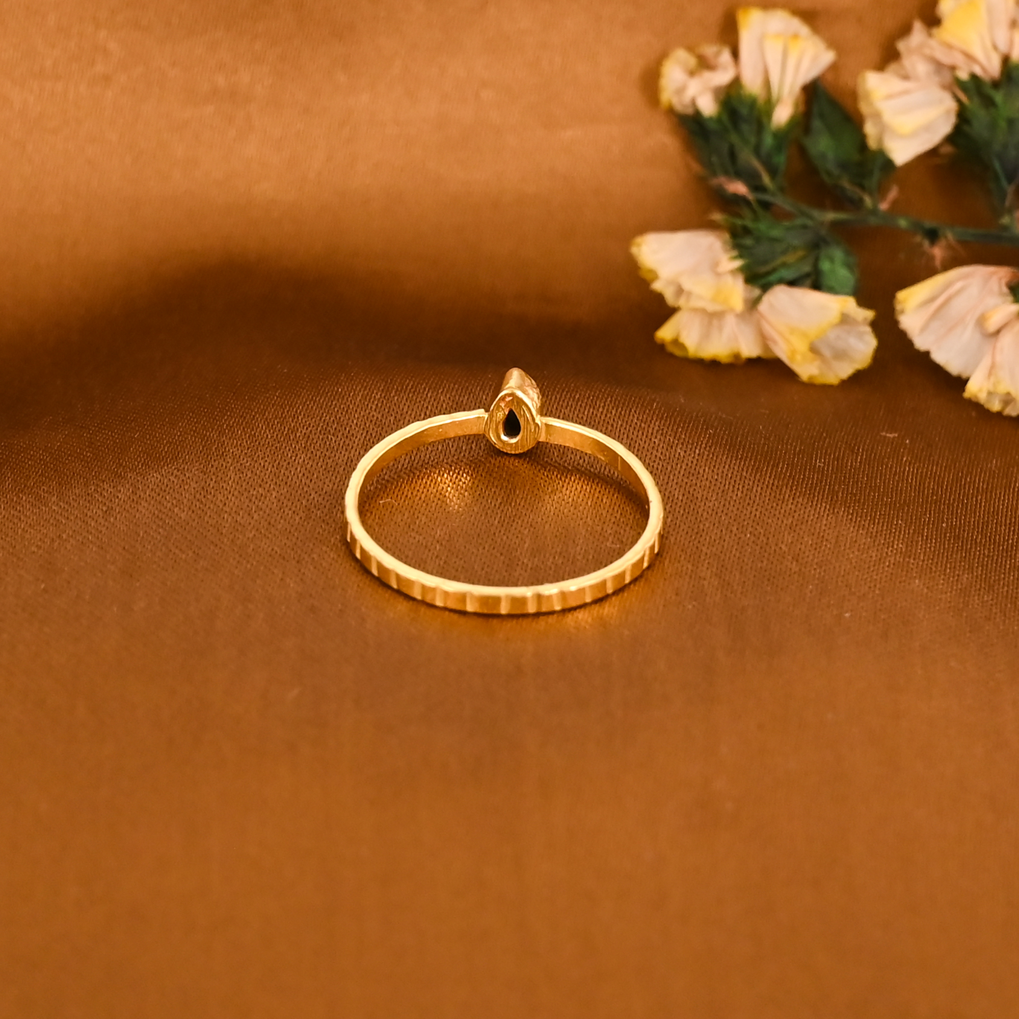 Natural Turquoise Gemstone Gold Plated Brass Ring Fashion Jewelry for Women
