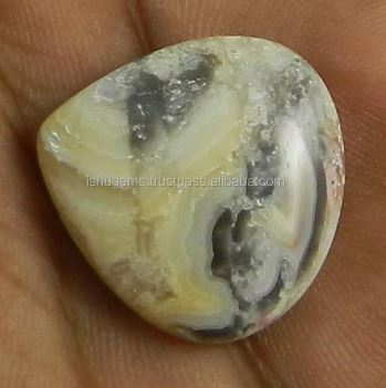 Perfect Quality Natural Crazy Lace Agate 370 gms Heart Cabochon 22mm Gemstone For Jewelry