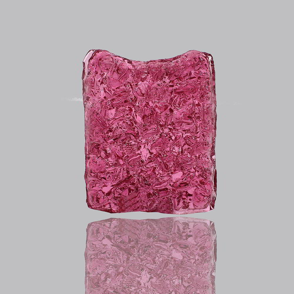 Pink Moldavite Fancy Free Size 700 Gram